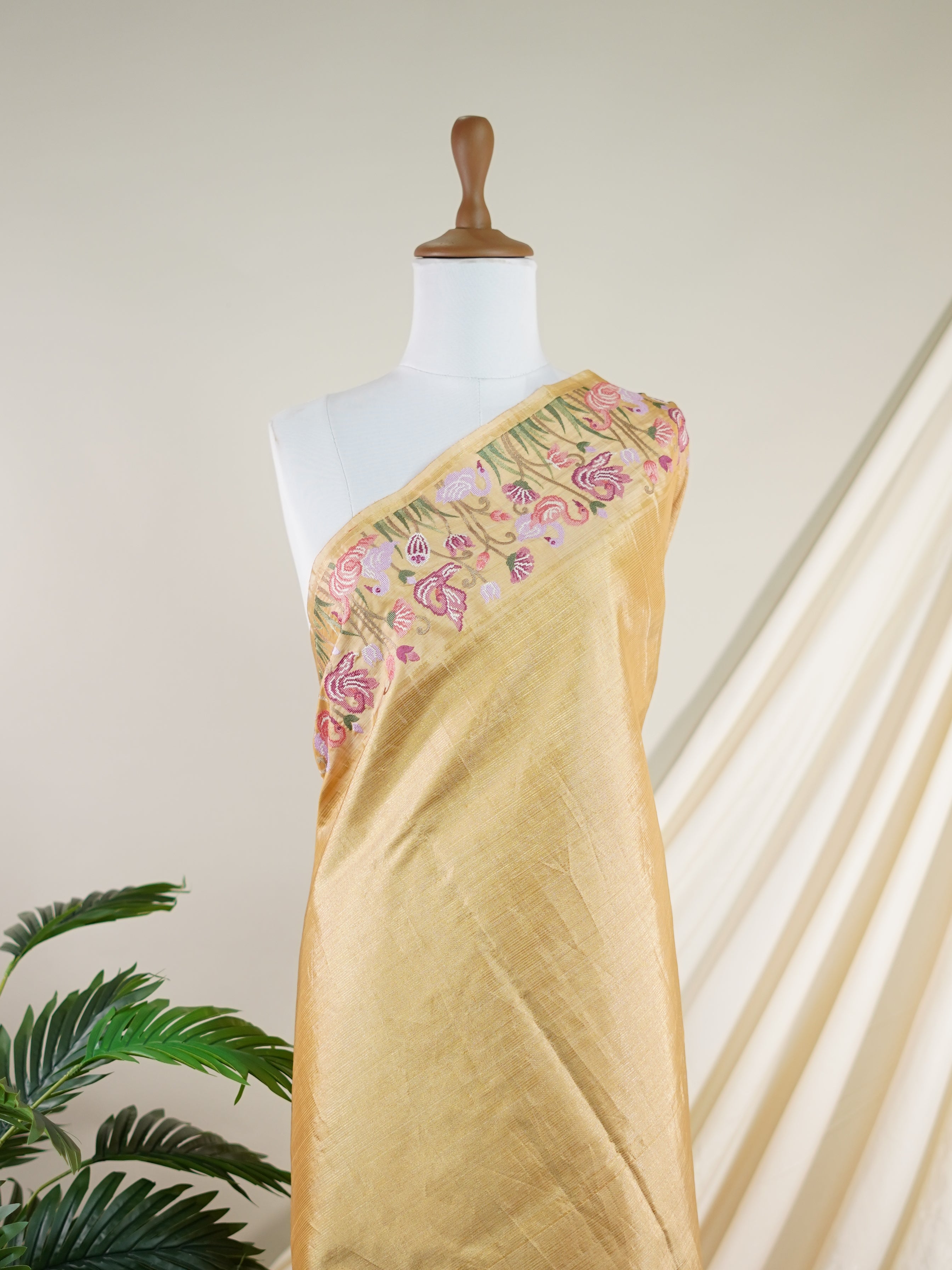 Kanchipuram Silk 100% Pure Silk - Manoranjitham Weaves - Handloom Store