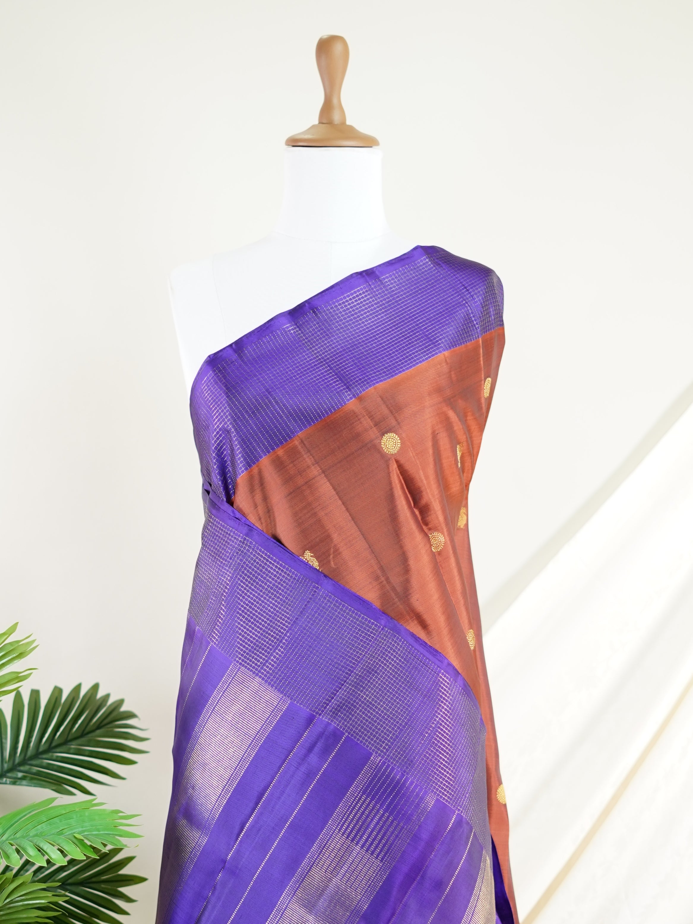 Kanchipuram Silk Brown 100% Pure Silk - Manoranjitham Weaves - Handloom Store