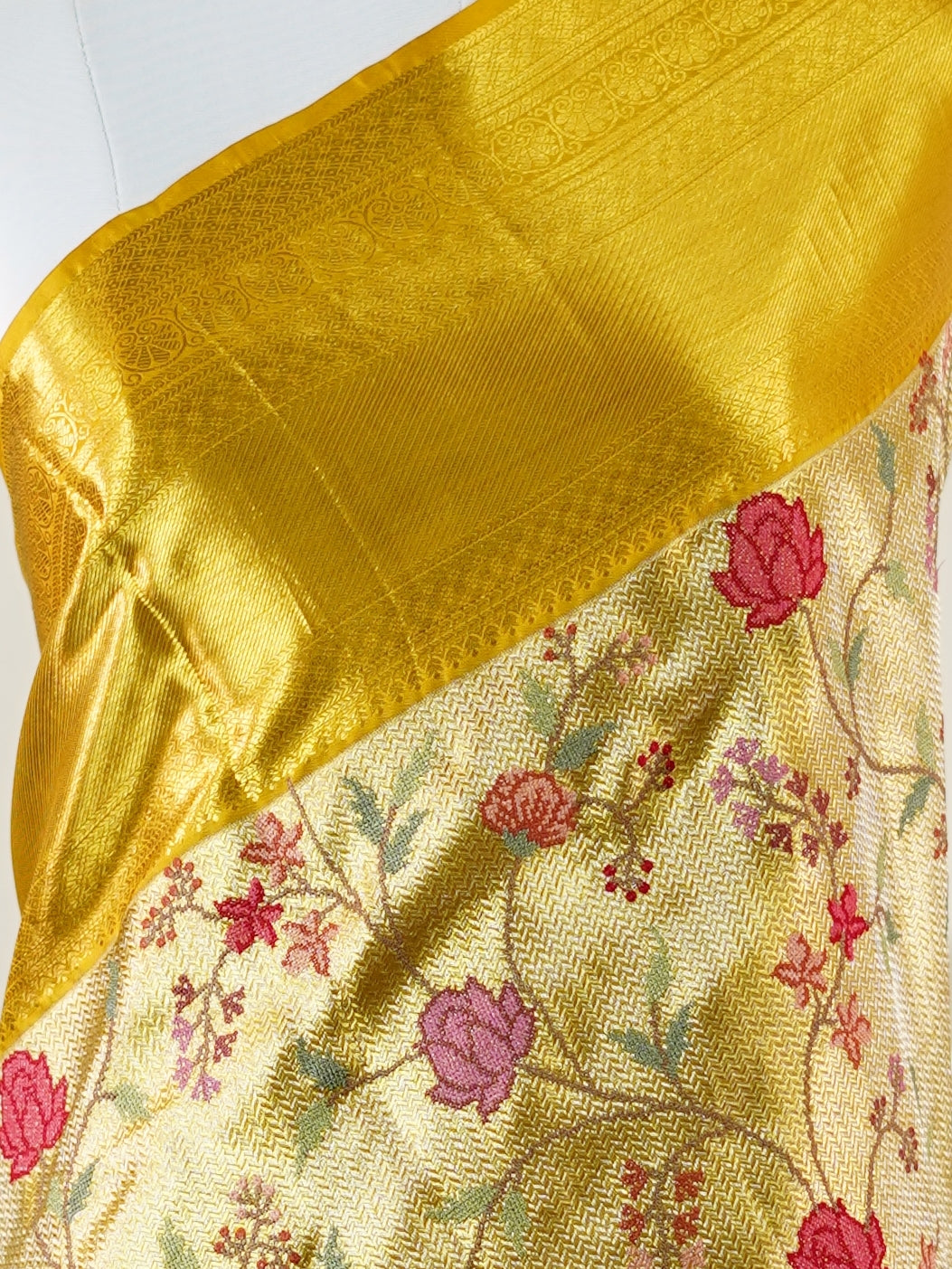 Kanchipuram Silk Yellow 100% Pure Silk - Manoranjitham Weaves - Handloom Store