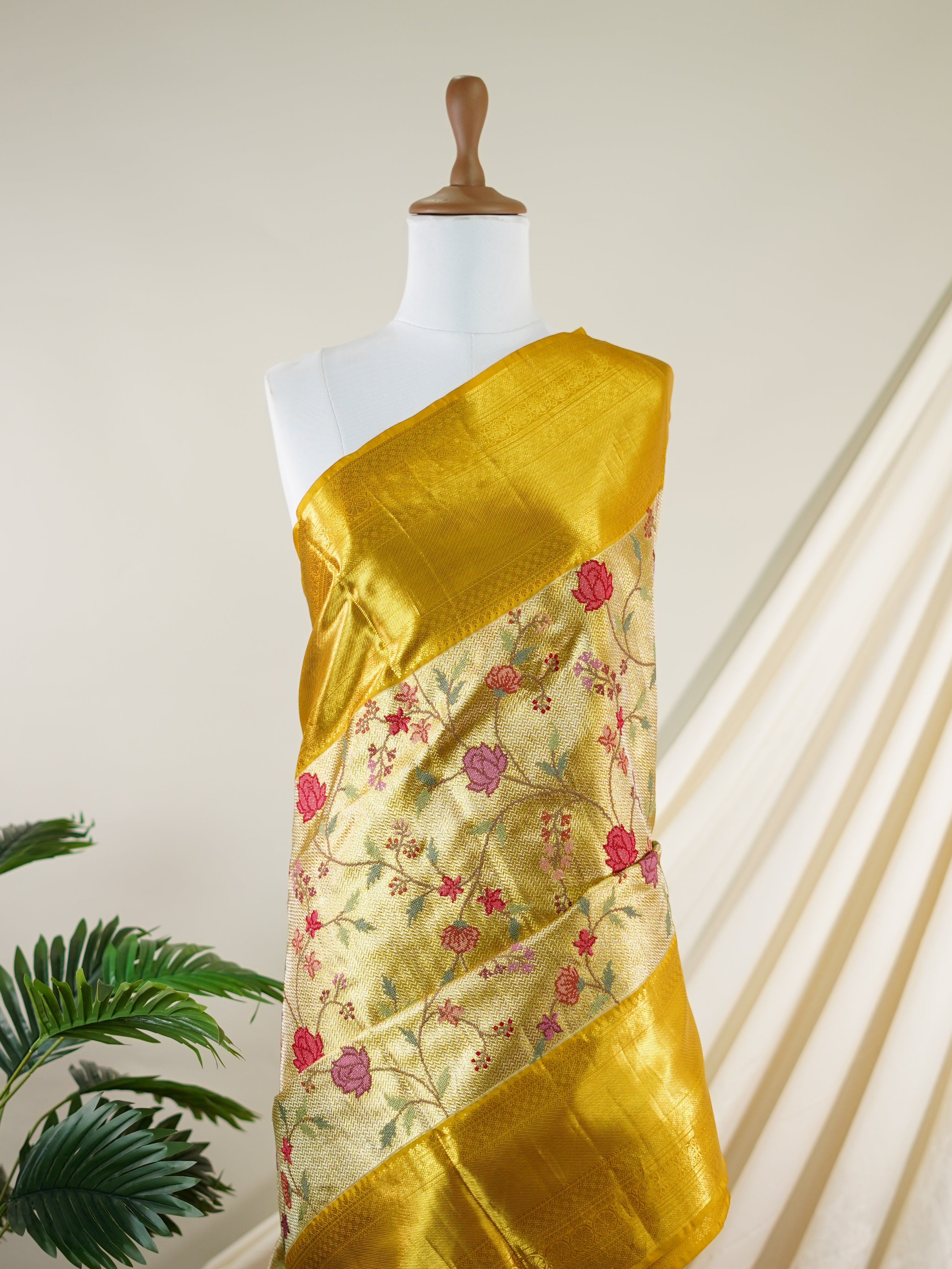 Kanchipuram Silk Yellow 100% Pure Silk - Manoranjitham Weaves - Handloom Store