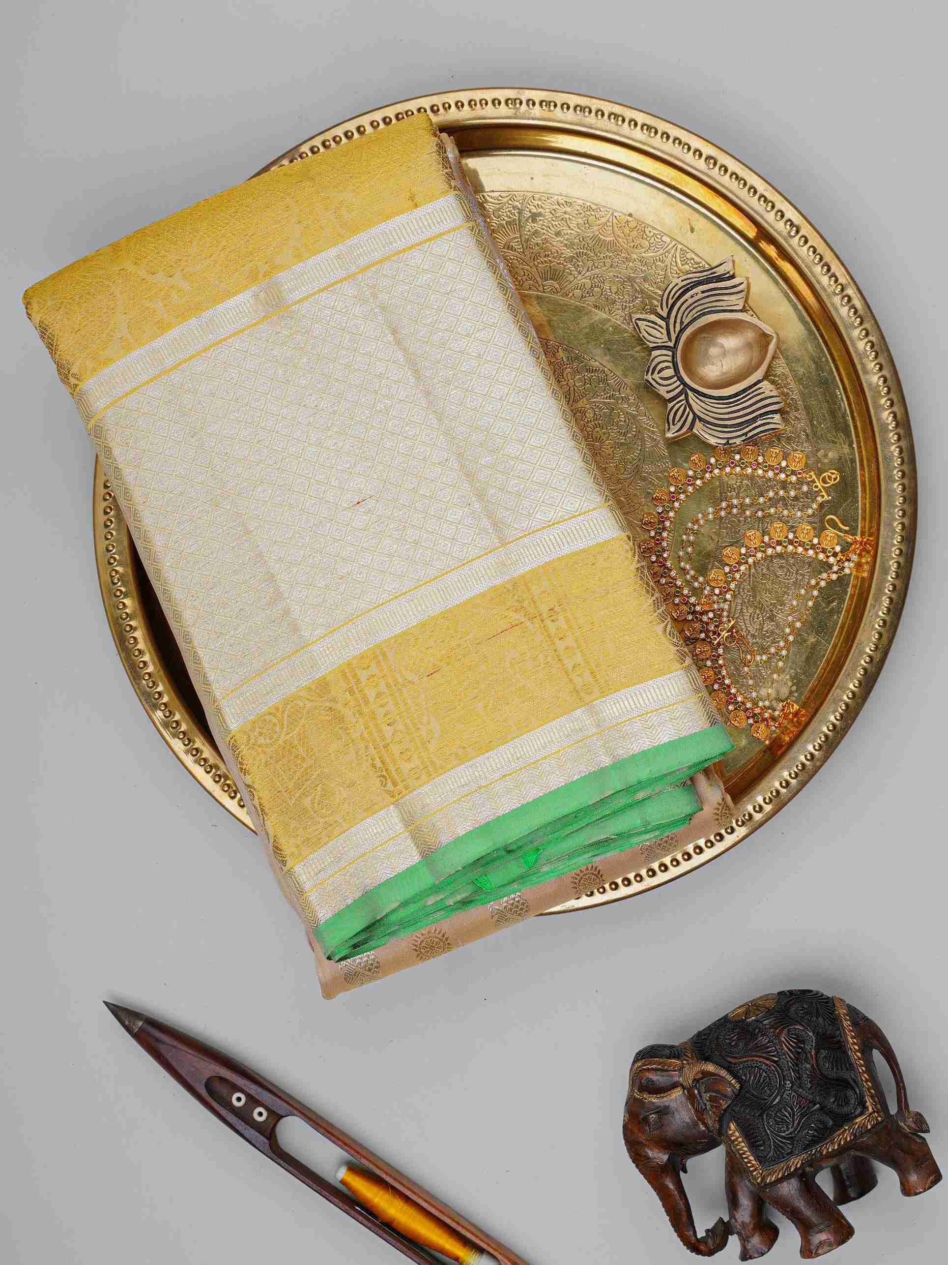 Kanchipuram Silk Ivory 100% Pure Silk - Manoranjitham Weaves - Handloom Store