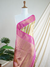 Kanchipuram Silk Gold And Silver tissu 100% Pure Silk - Manoranjitham Weaves - Handloom Store