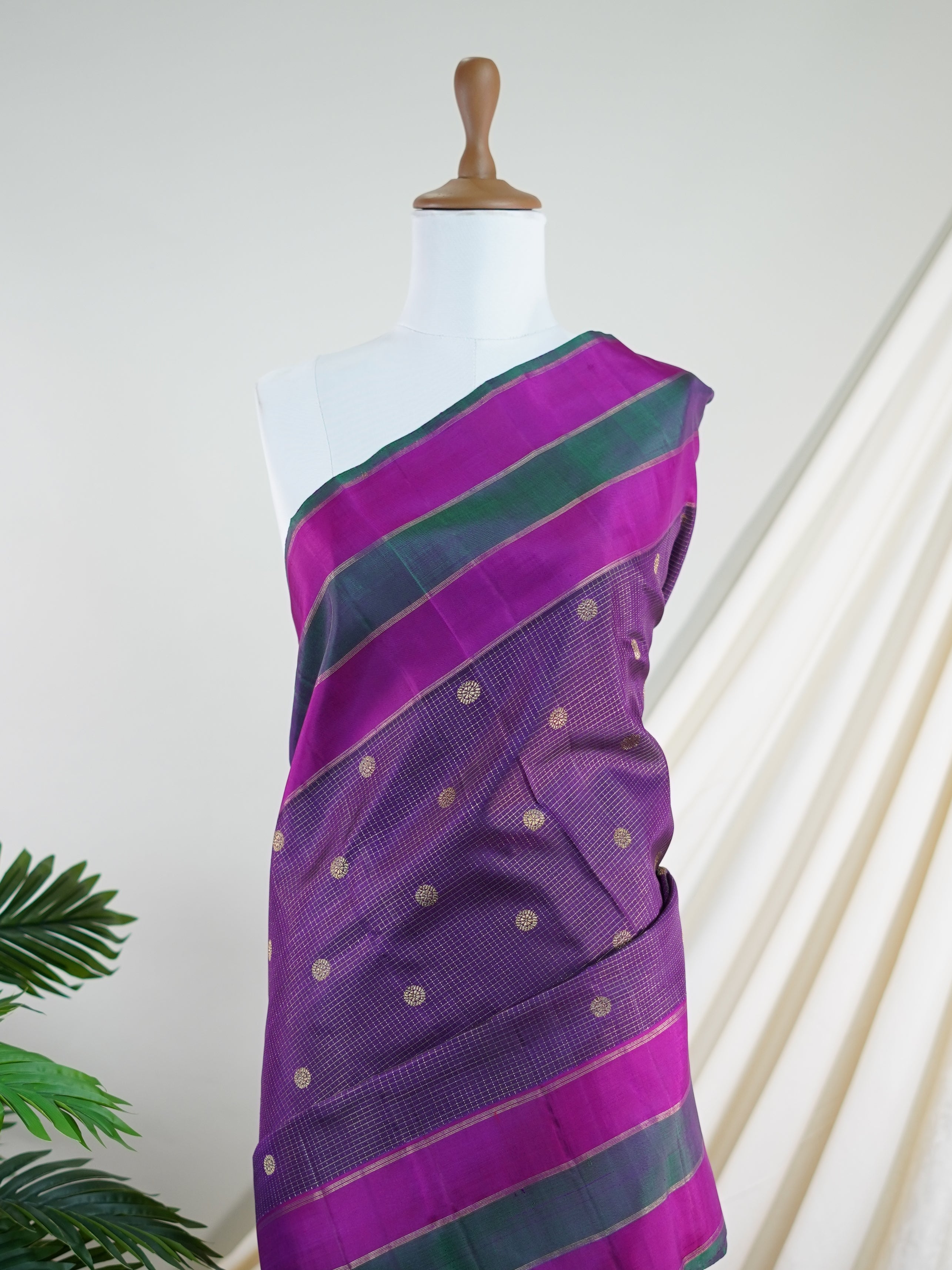 Kanchipuram Silk Brinjal 100% Pure Silk - Manoranjitham Weaves - Handloom Store