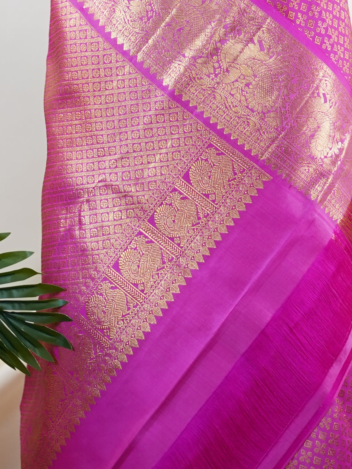 Kanchipuram Silk 100% Pure Silk - Manoranjitham Weaves - Handloom Store