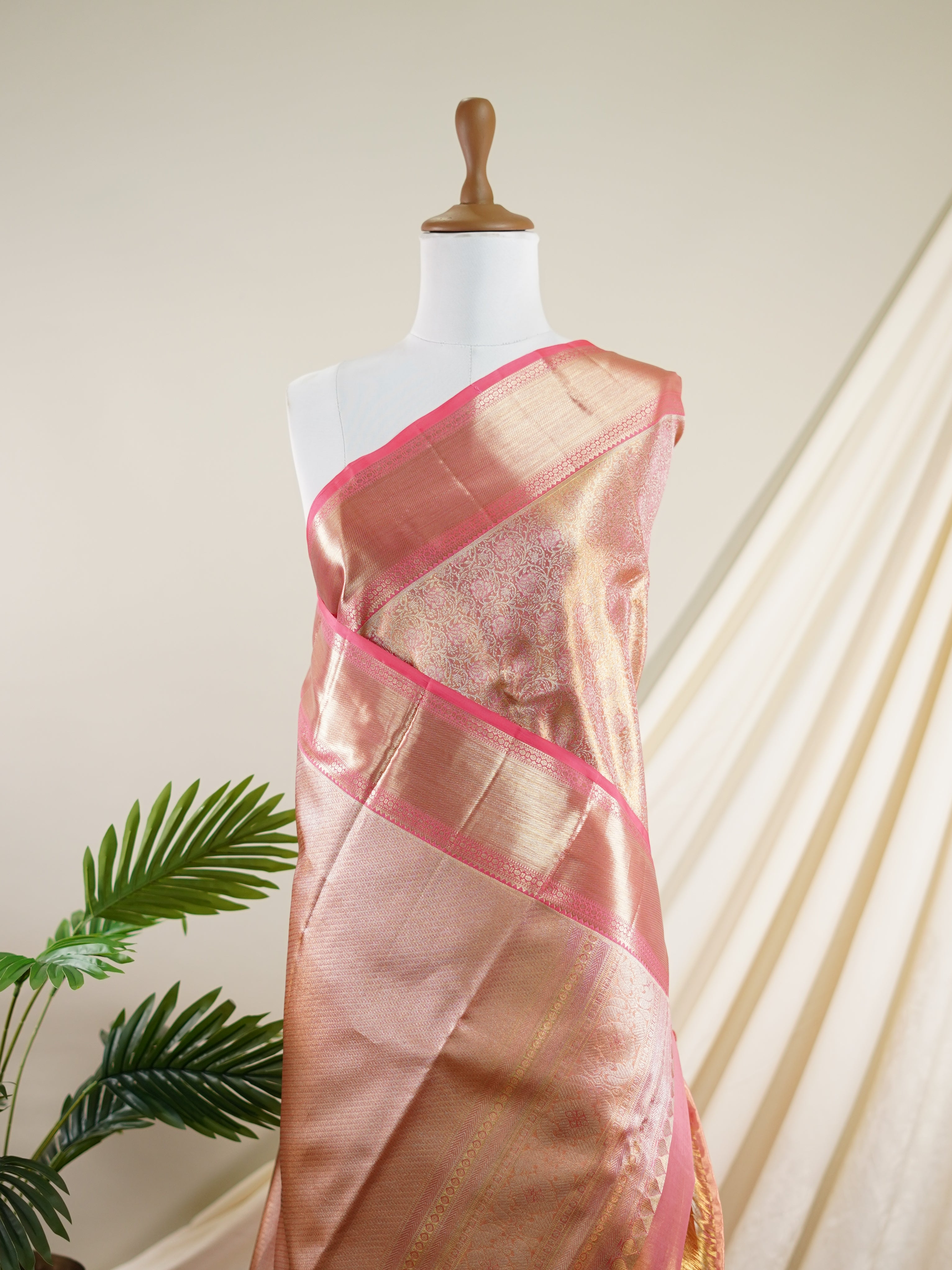 Kanchipuram Silk 100% Pure Silk - Manoranjitham Weaves - Handloom Store