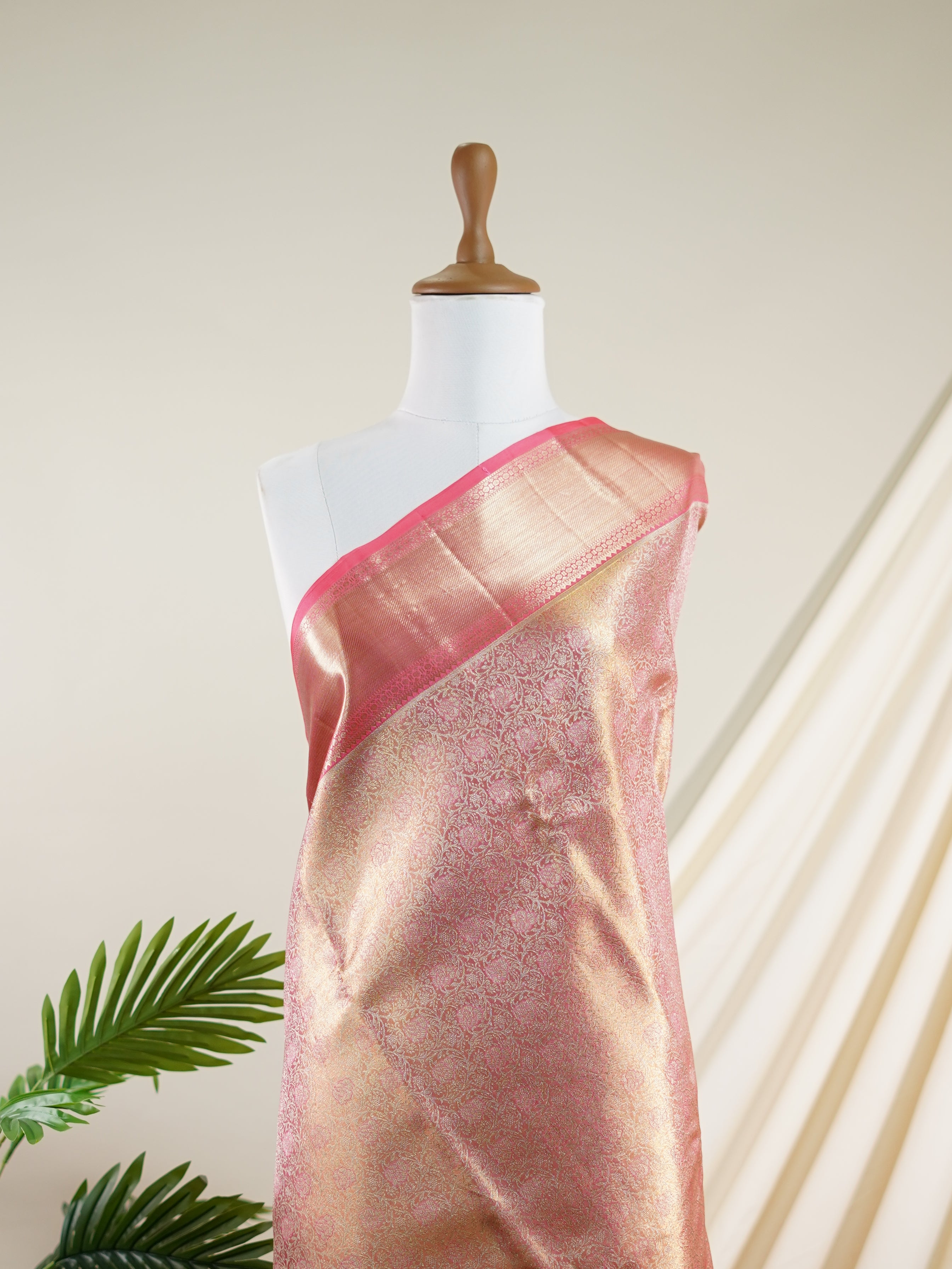 Kanchipuram Silk 100% Pure Silk - Manoranjitham Weaves - Handloom Store
