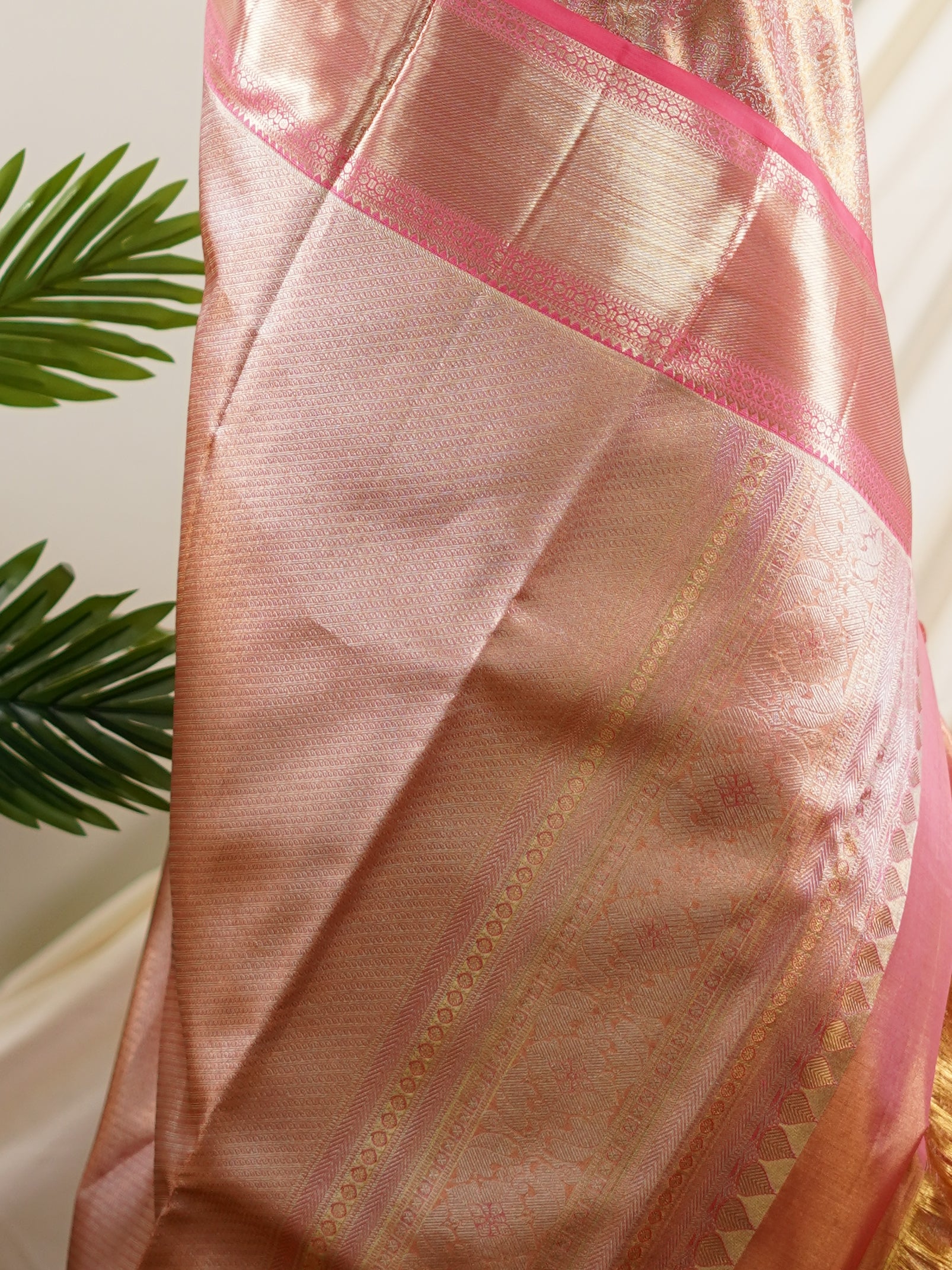 Kanchipuram Silk 100% Pure Silk - Manoranjitham Weaves - Handloom Store