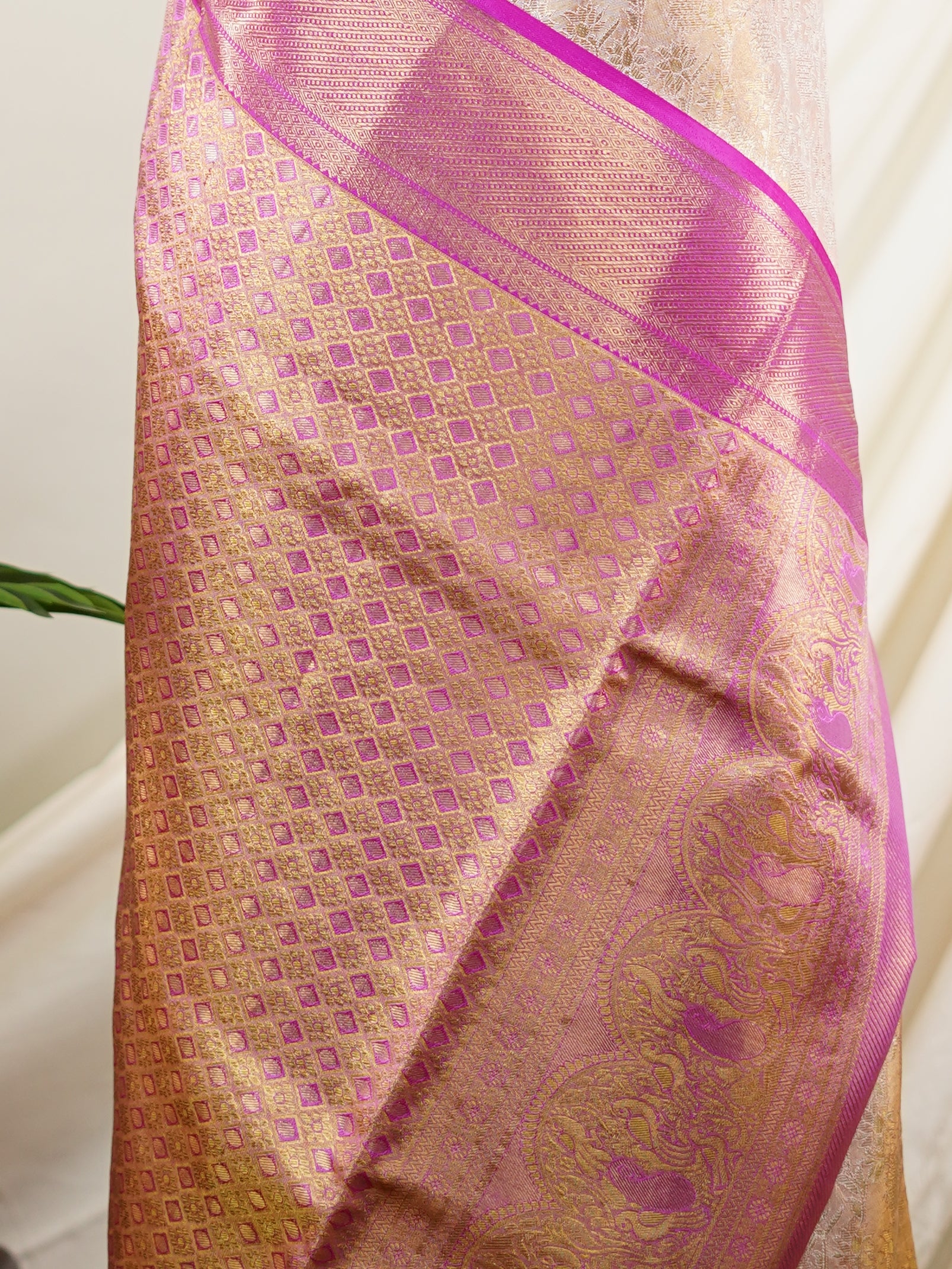 Kanchipuram Silk Light Mauve Peach 100% Pure Silk - Manoranjitham Weaves - Handloom Store