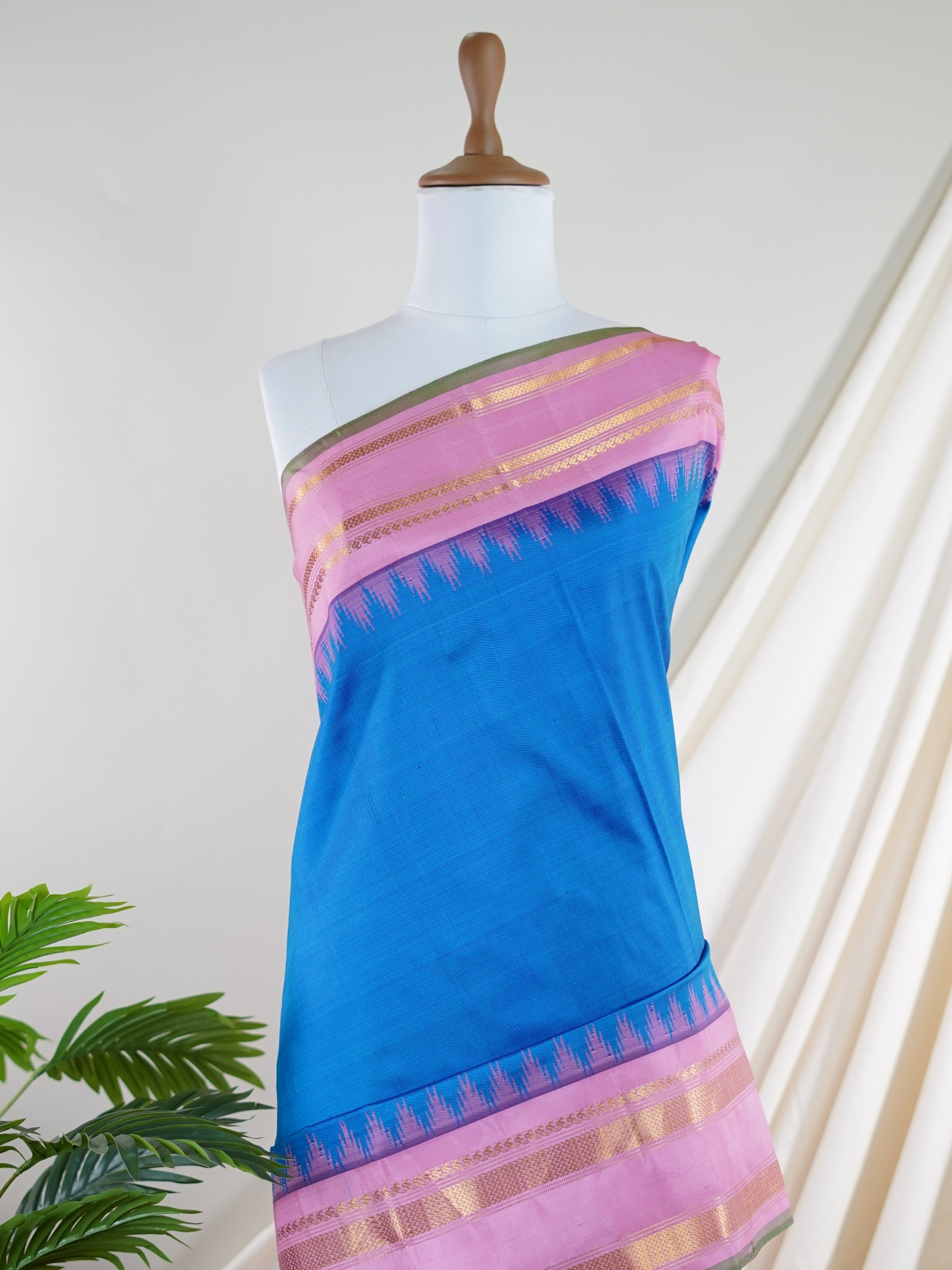 Gadwal Silk 100% Pure Silk - Manoranjitham Weaves - Handloom Store