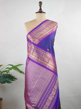 Gadwal Silk Handwoven in Telangana, Gadwal is a pure silk saree celebrated for its lightness, softness that deepens with every use, and its timeless elegance—making it one of the most comfortable and graceful vintage sarees ever woven Ramapriya - Manoranjitham Weaves - Handloom Store