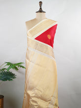Gadwal Silk Handwoven in Telangana, Gadwal is a pure silk saree celebrated for its lightness, softness that deepens with every use, and its timeless elegance—making it one of the most comfortable and graceful vintage sarees ever woven Anandini - Manoranjitham Weaves - Handloom Store