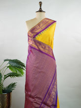 Shivanshi – Yellow Handloom Gadwal Silk Saree | Pure Silk | Zari Border