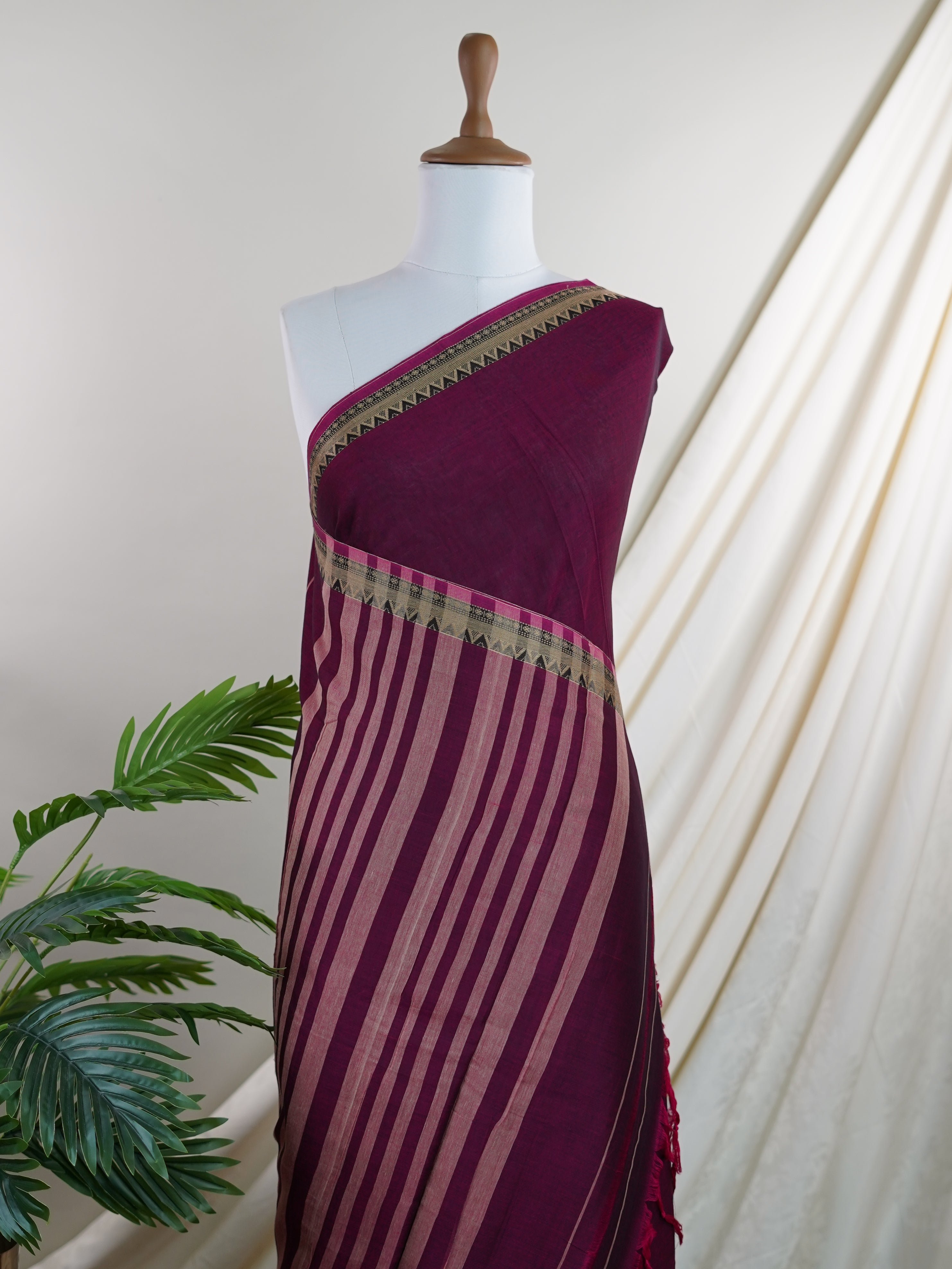 Narayanpet 100% Handspun Cotton - Manoranjitham Weaves - Handloom Store
