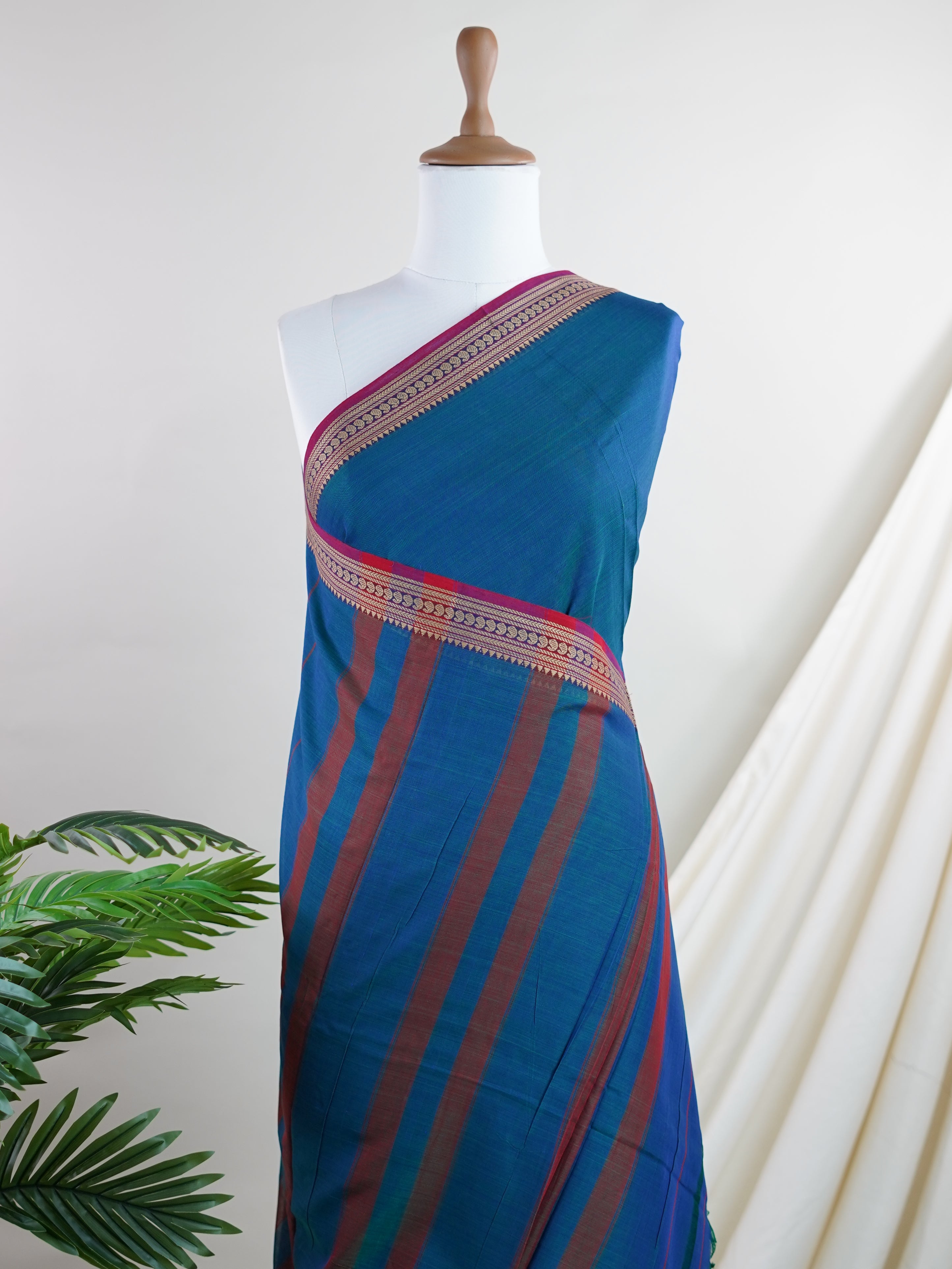 Narayanpet 100% Handspun Cotton - Manoranjitham Weaves - Handloom Store