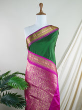 Narayanpet Green 100% Pure Silk - Manoranjitham Weaves - Handloom Store