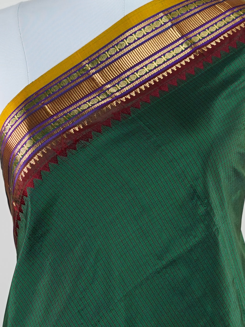 Narayanpet Bottle Green 100% Pure Silk - Manoranjitham Weaves - Handloom Store