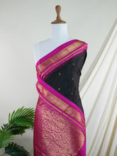 Narayanpet Black 100% Pure Silk - Manoranjitham Weaves - Handloom Store