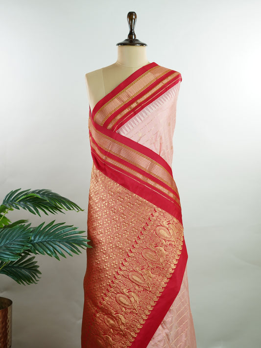 Narayanpet Narayanpet sarees with checks and buttis showcase a perfect blend of tradition and simplicity, featuring intricate motifs woven over classic check patterns.
Their vibrant colors and fine craftsmanship make them elegant choices for any occasion.
Jaganmatha - Manoranjitham Weaves - Handloom Store
