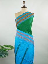 Narayanpet Narayanpet plain sarees are known for their elegant simplicity, featuring rich cotton or silk textures with contrasting borders.
They beautifully blend traditional craftsmanship with everyday comfort, making them perfect for both casual and festive wear. Charulata - Manoranjitham Weaves - Handloom Store