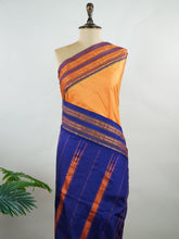 Narayanpet Narayanpet plain sarees are known for their elegant simplicity, featuring rich cotton or silk textures with contrasting borders.
They beautifully blend traditional craftsmanship with everyday comfort, making them perfect for both casual and festive wear. Mallika - Manoranjitham Weaves - Handloom Store