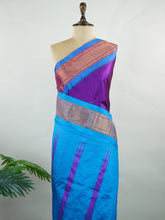Narayanpet Narayanpet plain sarees are known for their elegant simplicity, featuring rich cotton or silk textures with contrasting borders.
They beautifully blend traditional craftsmanship with everyday comfort, making them perfect for both casual and festive wear. Chandrika - Manoranjitham Weaves - Handloom Store