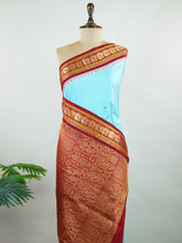 Narayanpet Narayanpet plain sarees are known for their elegant simplicity, featuring rich cotton or silk textures with contrasting borders.
They beautifully blend traditional craftsmanship with everyday comfort, making them perfect for both casual and festive wear. Nayika - Manoranjitham Weaves - Handloom Store