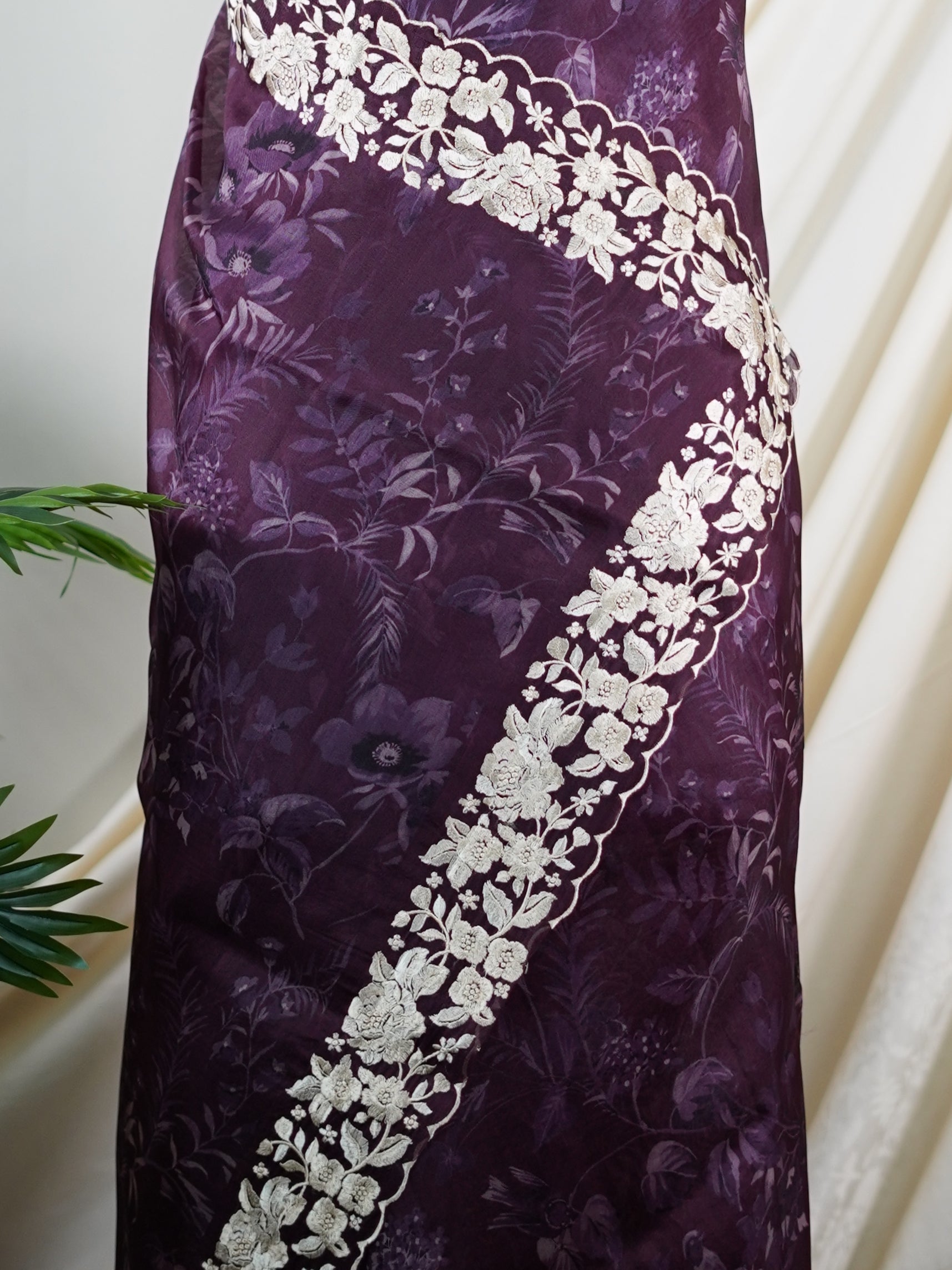 Tussar Wine Organza - Manoranjitham Weaves - Handloom Store