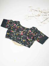 Vihana – Tussar Silk Saree | Hand Embroidered