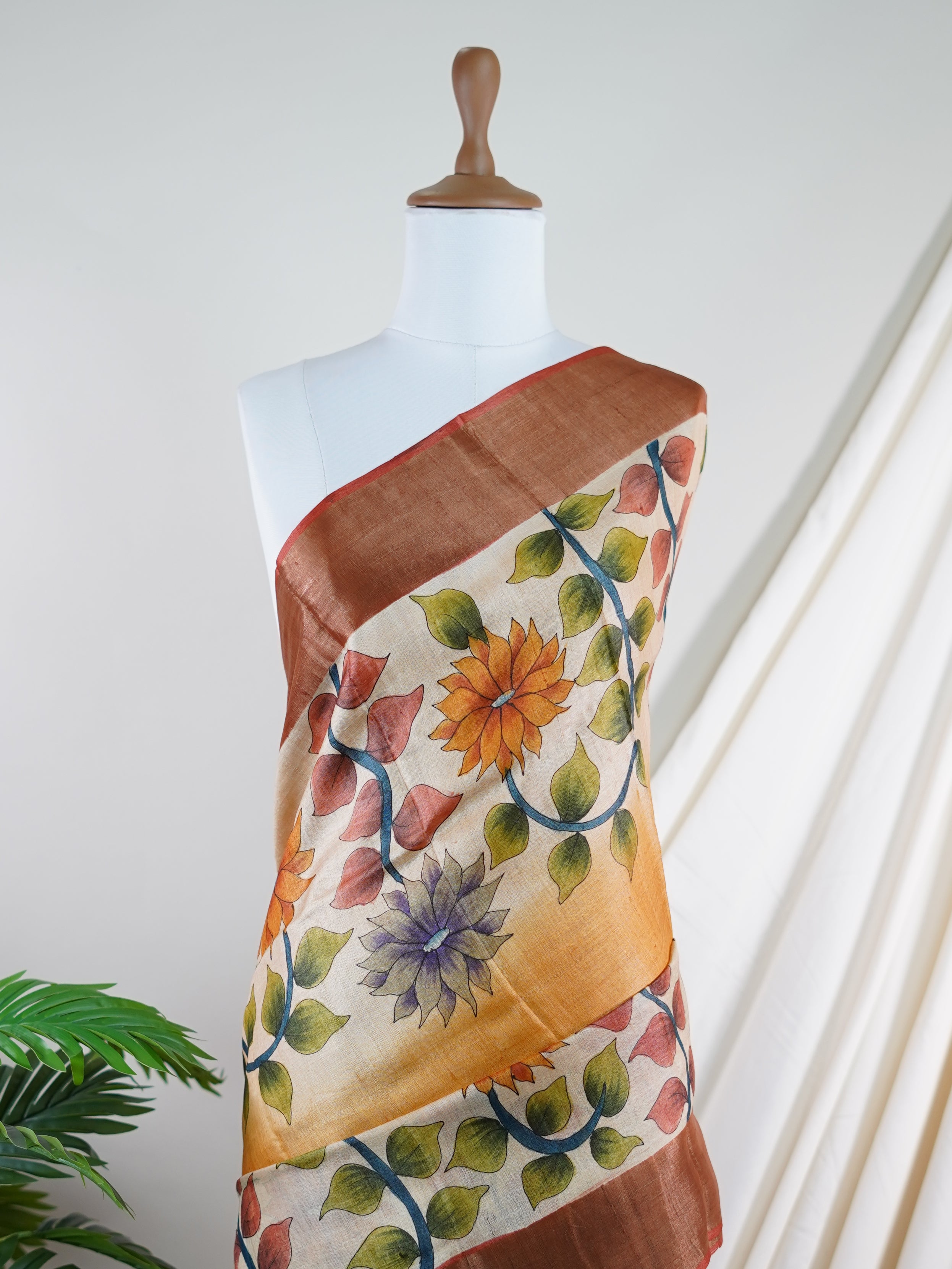 Tussars Beige 100% Pure Tussar - Manoranjitham Weaves - Handloom Store