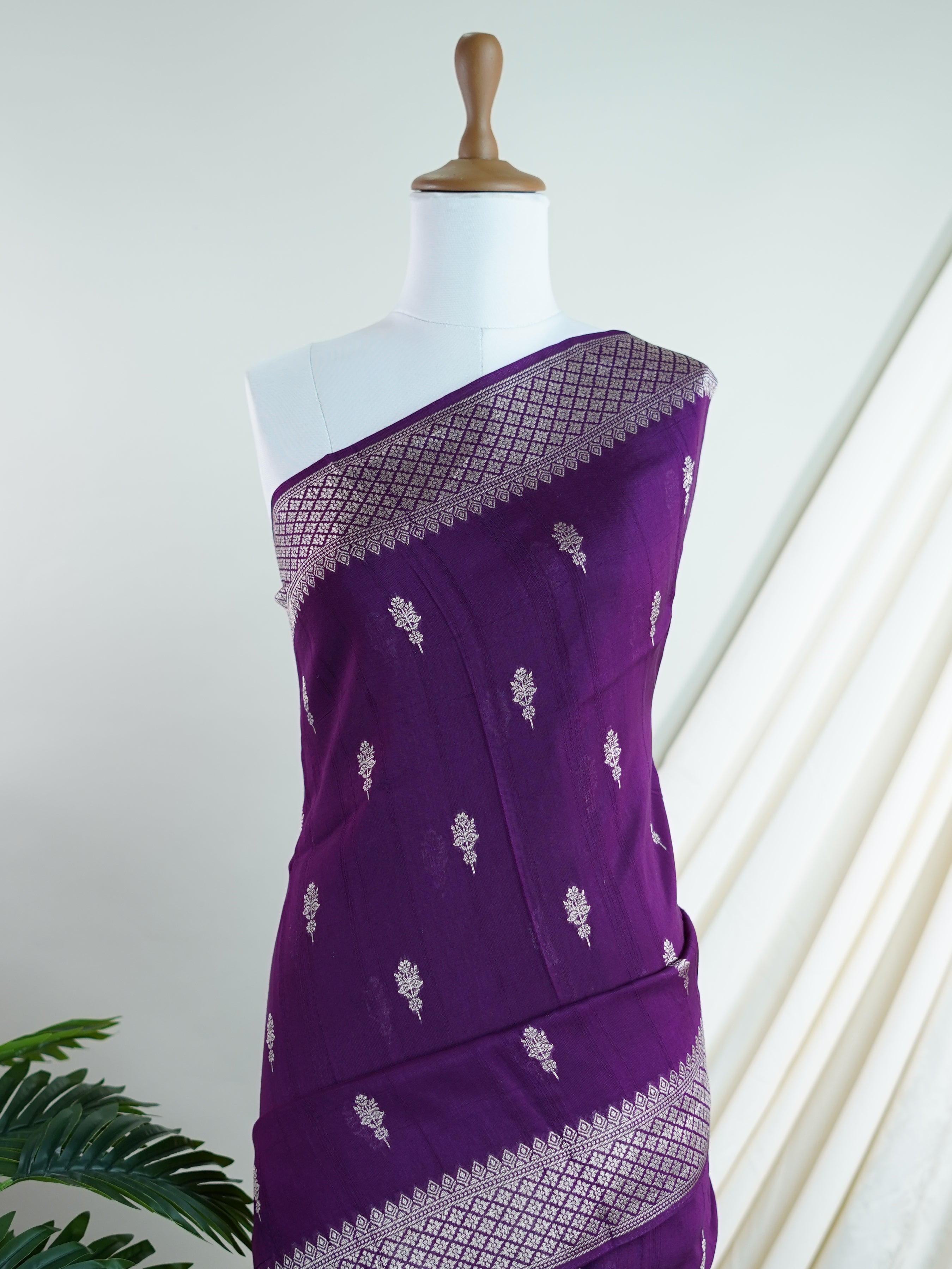 Georgette Magenta Pink Tussar Georgette - Manoranjitham Weaves - Handloom Store