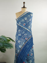 Kota A breezy Cotton Kota Doria saree adorned with delicate handblock prints and glistening mirror work—light as air, rich in tradition.
Its translucent texture and airy drape make it perfect for summer gatherings and everyday grace.
Every motif is stamped by hand, reflecting the charm of slow craft and timeless elegance.
#HandloomCotton #KotaDoria #BlockPrintSaree #MirrorWork #Manoranjitham
Jayamanohari - Manoranjitham Weaves - Handloom Store