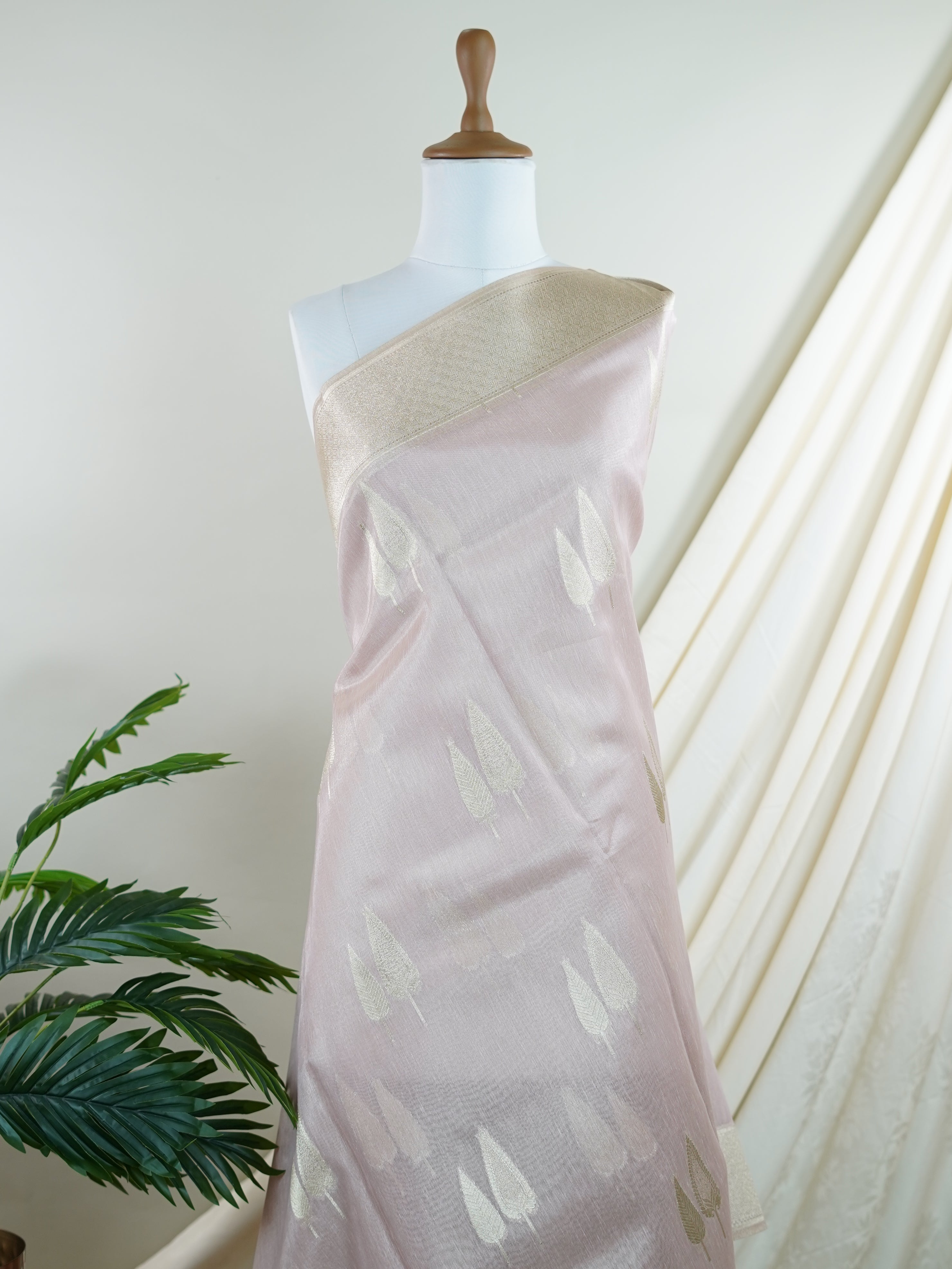 tissue Peach Semi Tissue - Manoranjitham Weaves - Handloom Store