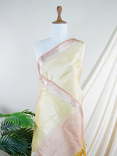 Tissue Gold 100% Pure Tissue - Manoranjitham Weaves - Handloom Store