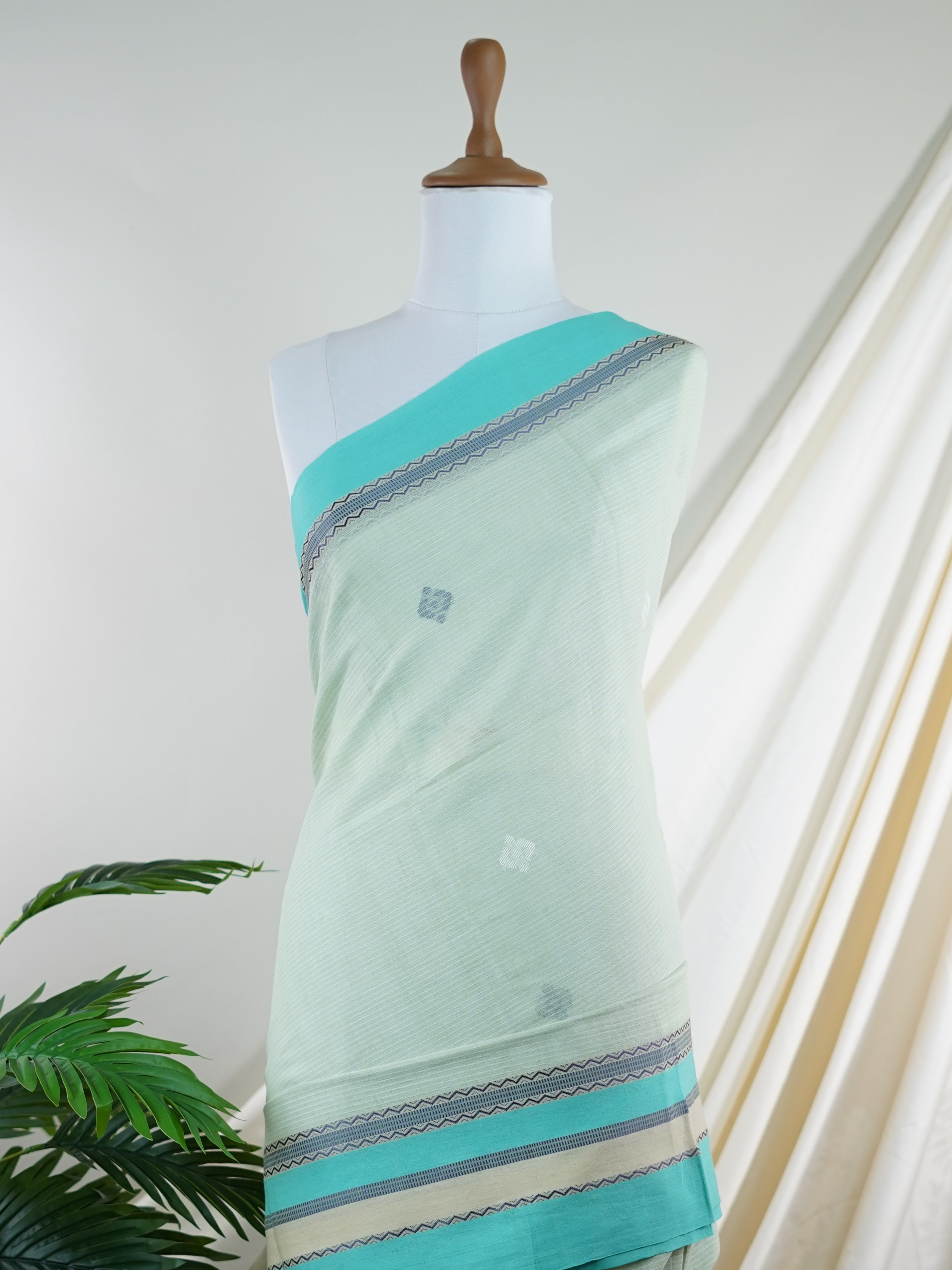 Cotton Grey 100% Pure Cotton - Manoranjitham Weaves - Handloom Store
