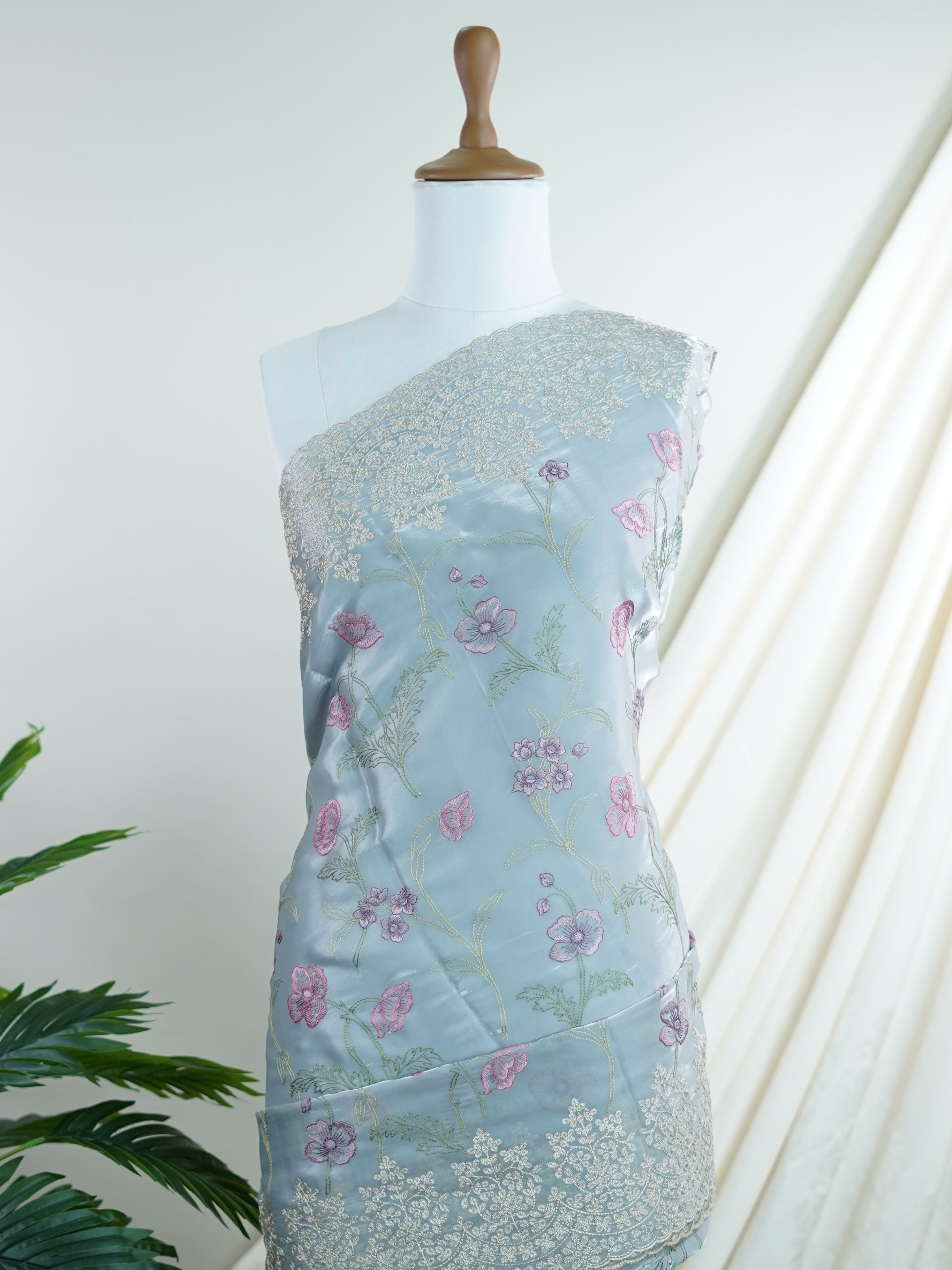 Katan Grey 100% Pure Tissue - Manoranjitham Weaves - Handloom Store