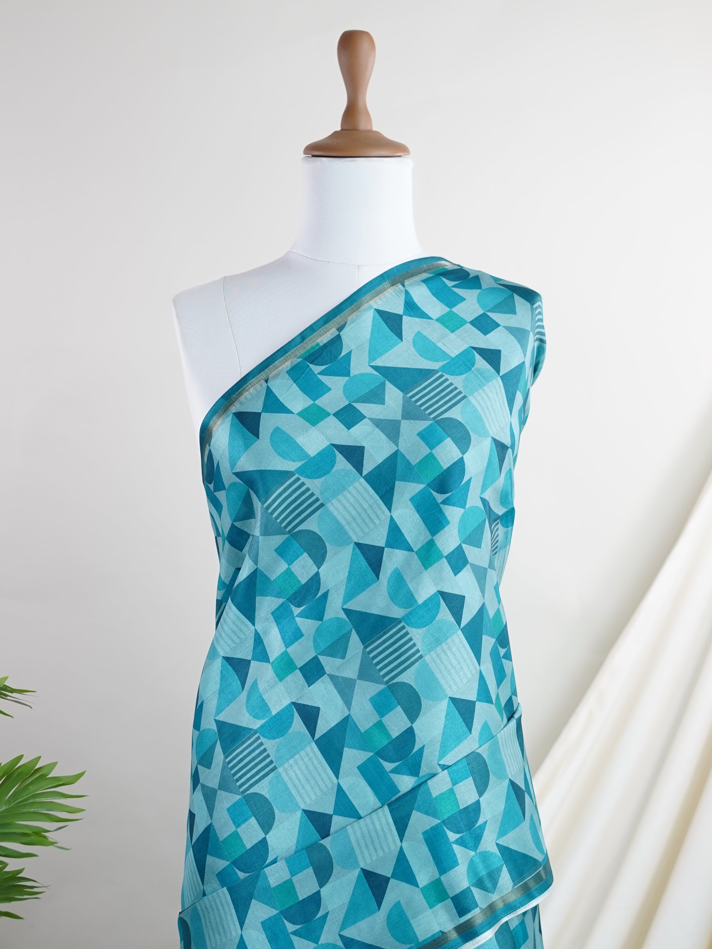 Katan Cream Semi Silk - Manoranjitham Weaves - Handloom Store