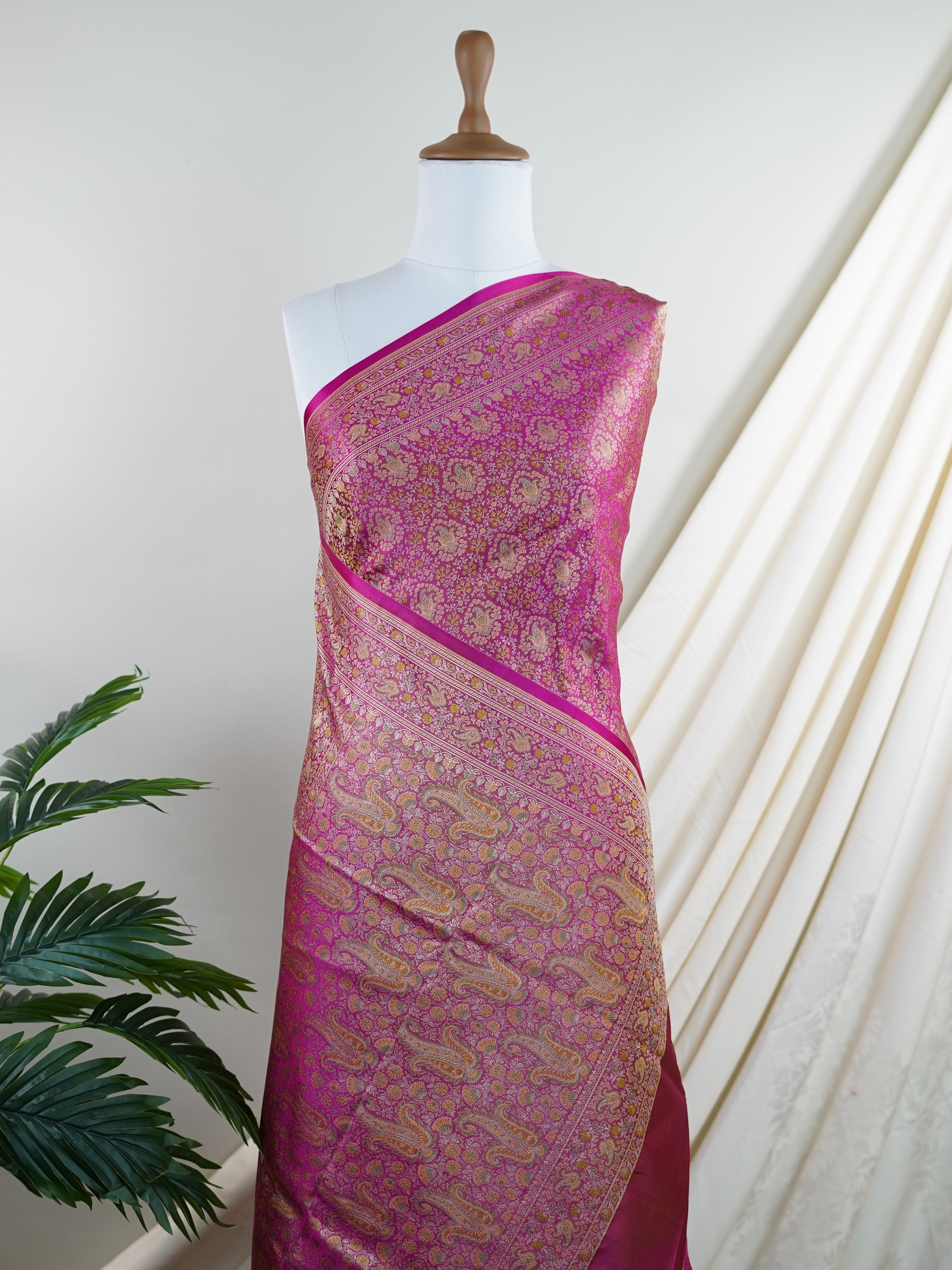 Katan Pink Semi Mushru - Manoranjitham Weaves - Handloom Store