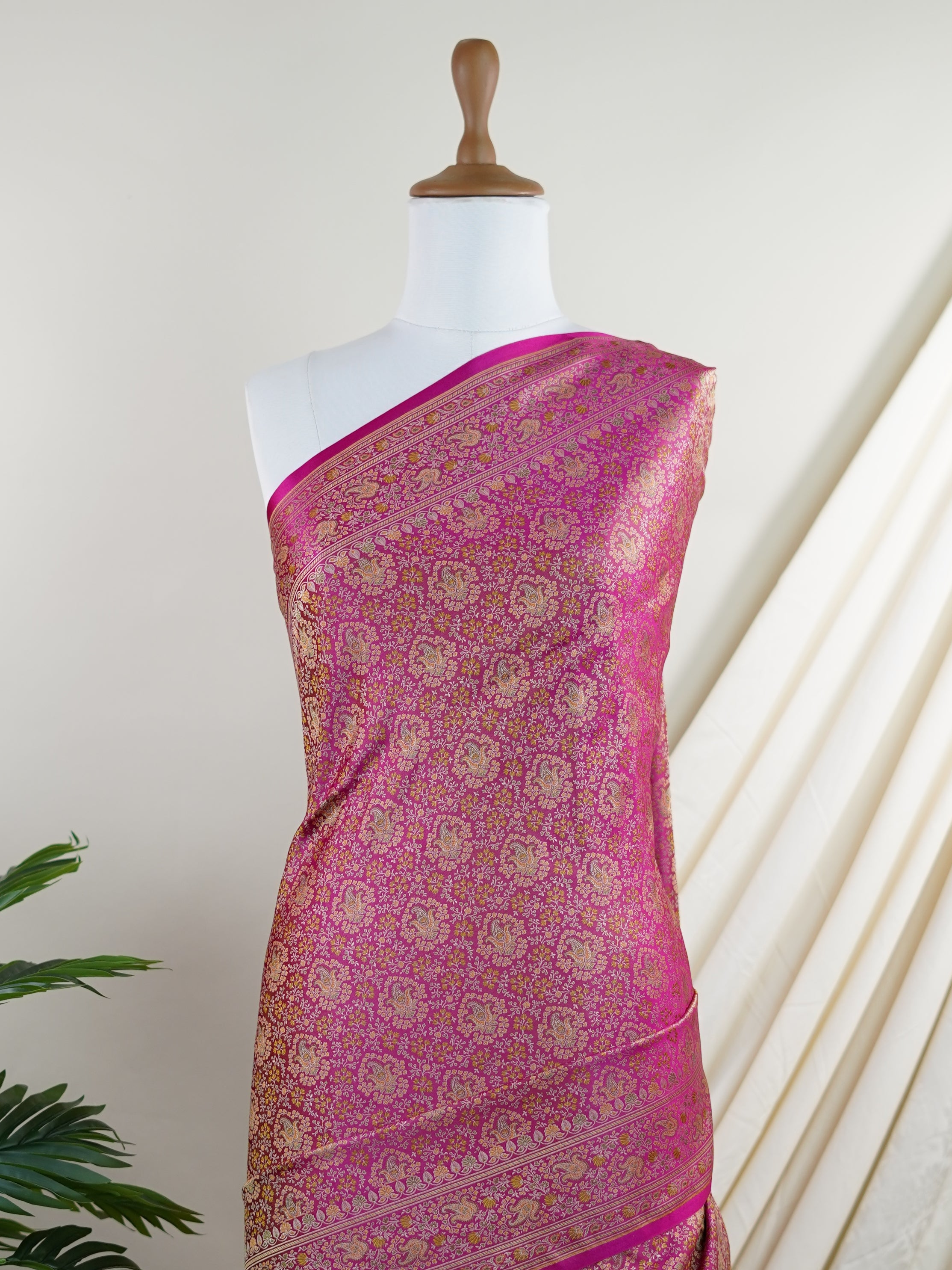 Katan Pink Semi Mushru - Manoranjitham Weaves - Handloom Store