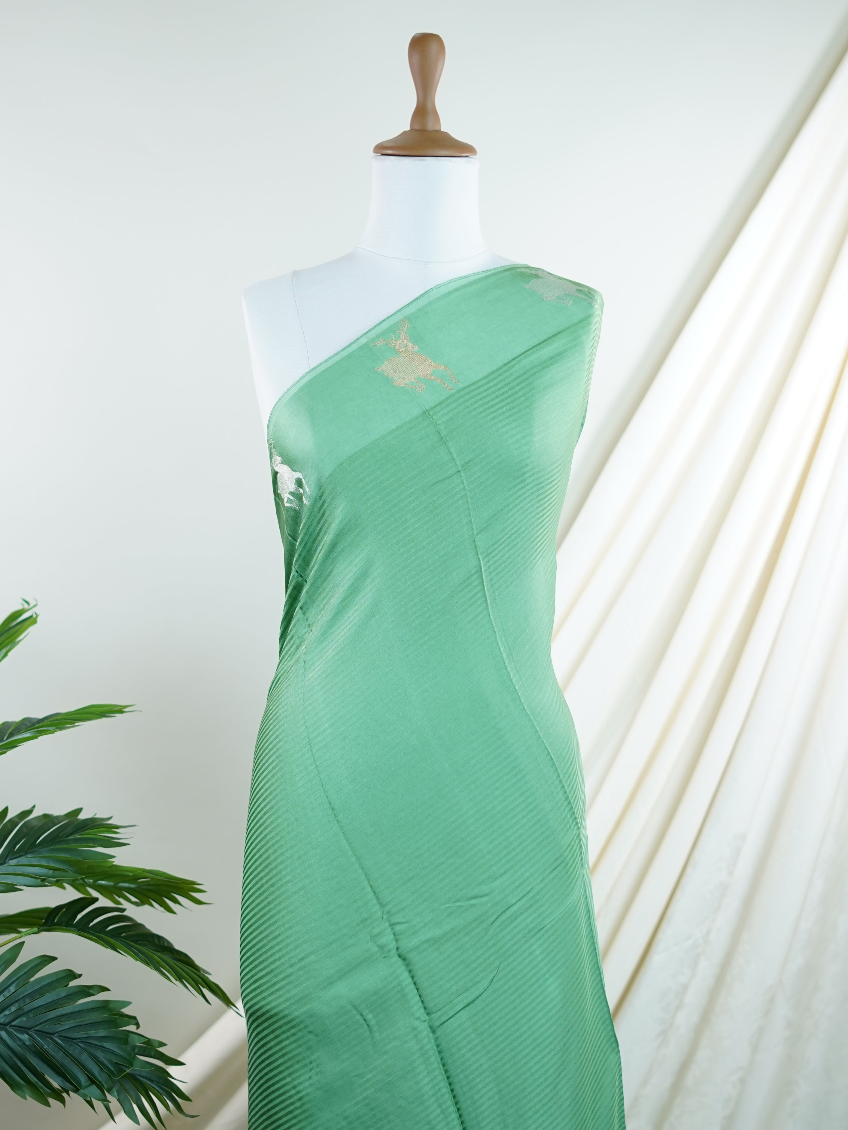 Mushru Green Semi Mushru - Manoranjitham Weaves - Handloom Store
