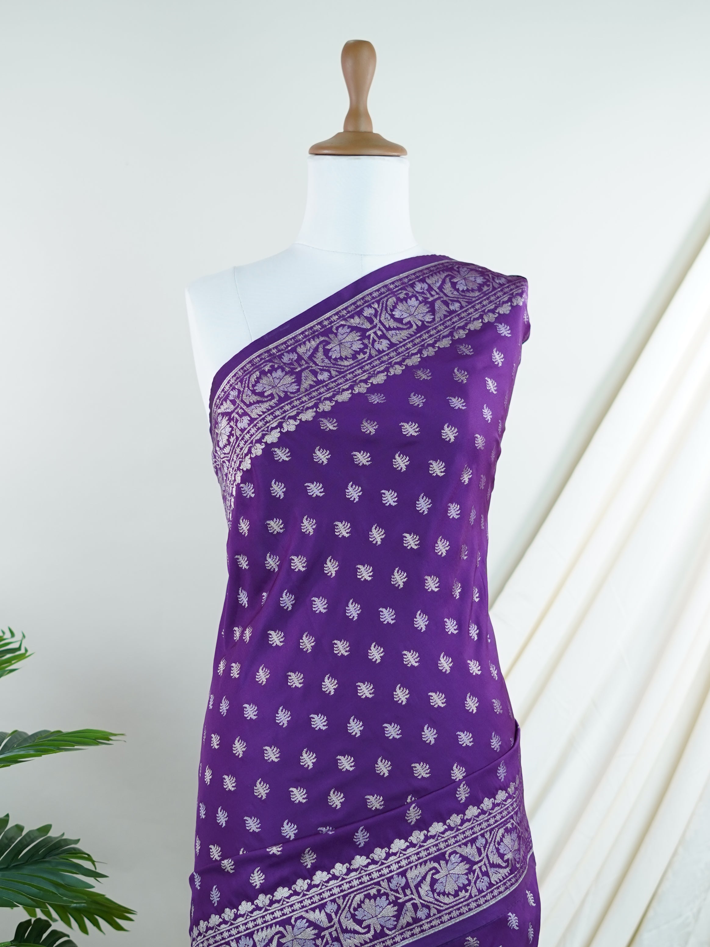 Katan Violet Katan Semi Silk - Manoranjitham Weaves - Handloom Store