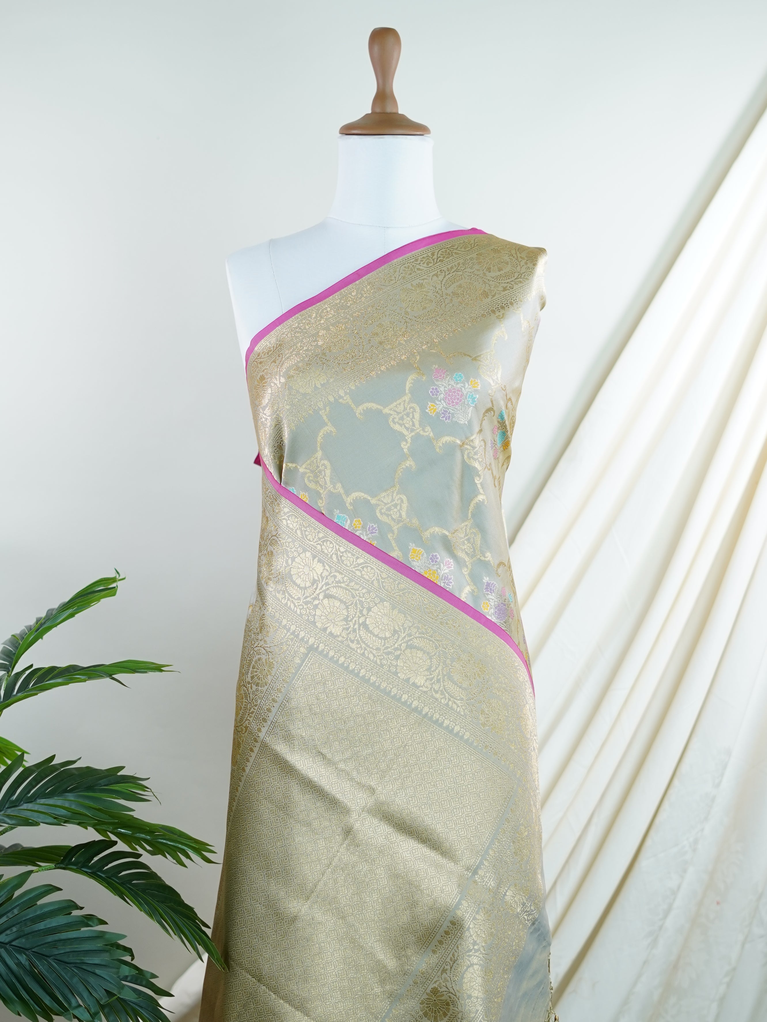 Katan Grey Katan Semi Silk - Manoranjitham Weaves - Handloom Store