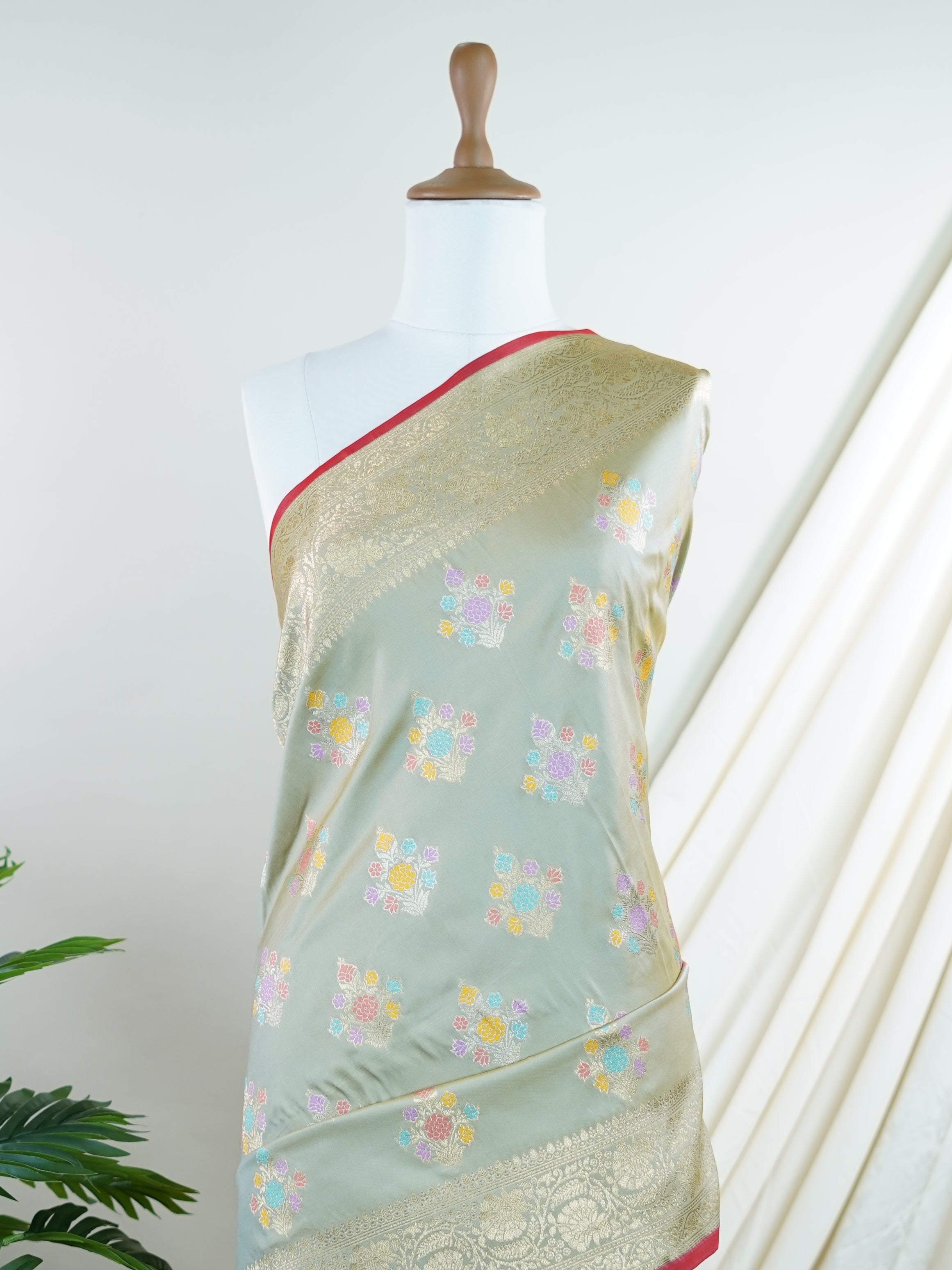 Katan Grey Katan Semi Silk - Manoranjitham Weaves - Handloom Store