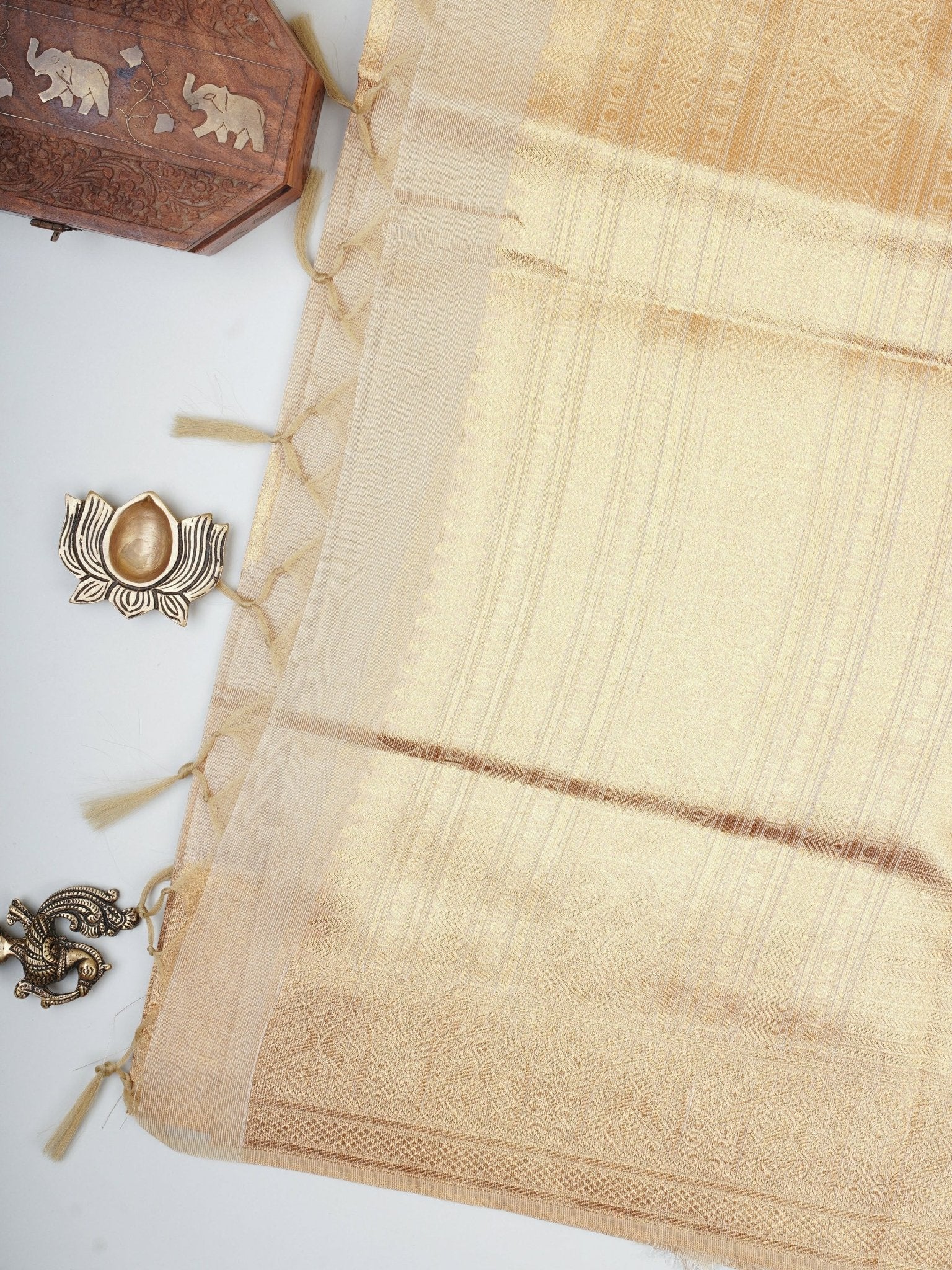 tissue Gold Kora Semi Tissue - Manoranjitham Weaves - Handloom Store