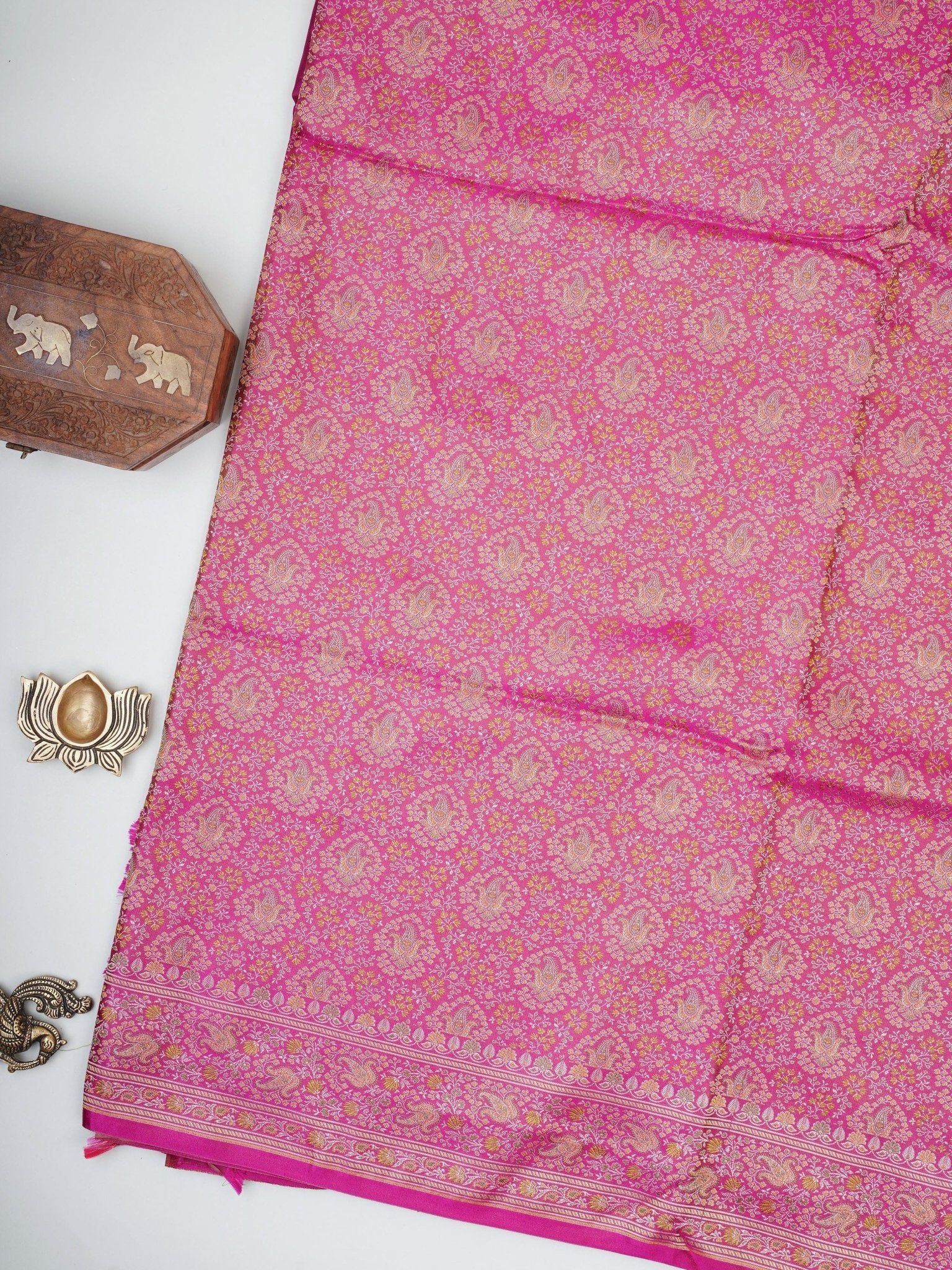 Katan Pink Semi Mushru - Manoranjitham Weaves - Handloom Store
