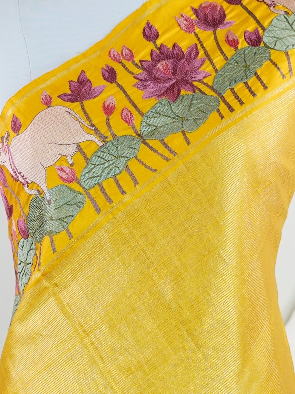 Kanchipuram Silk 100% Pure Silk - Manoranjitham Weaves - Handloom Store