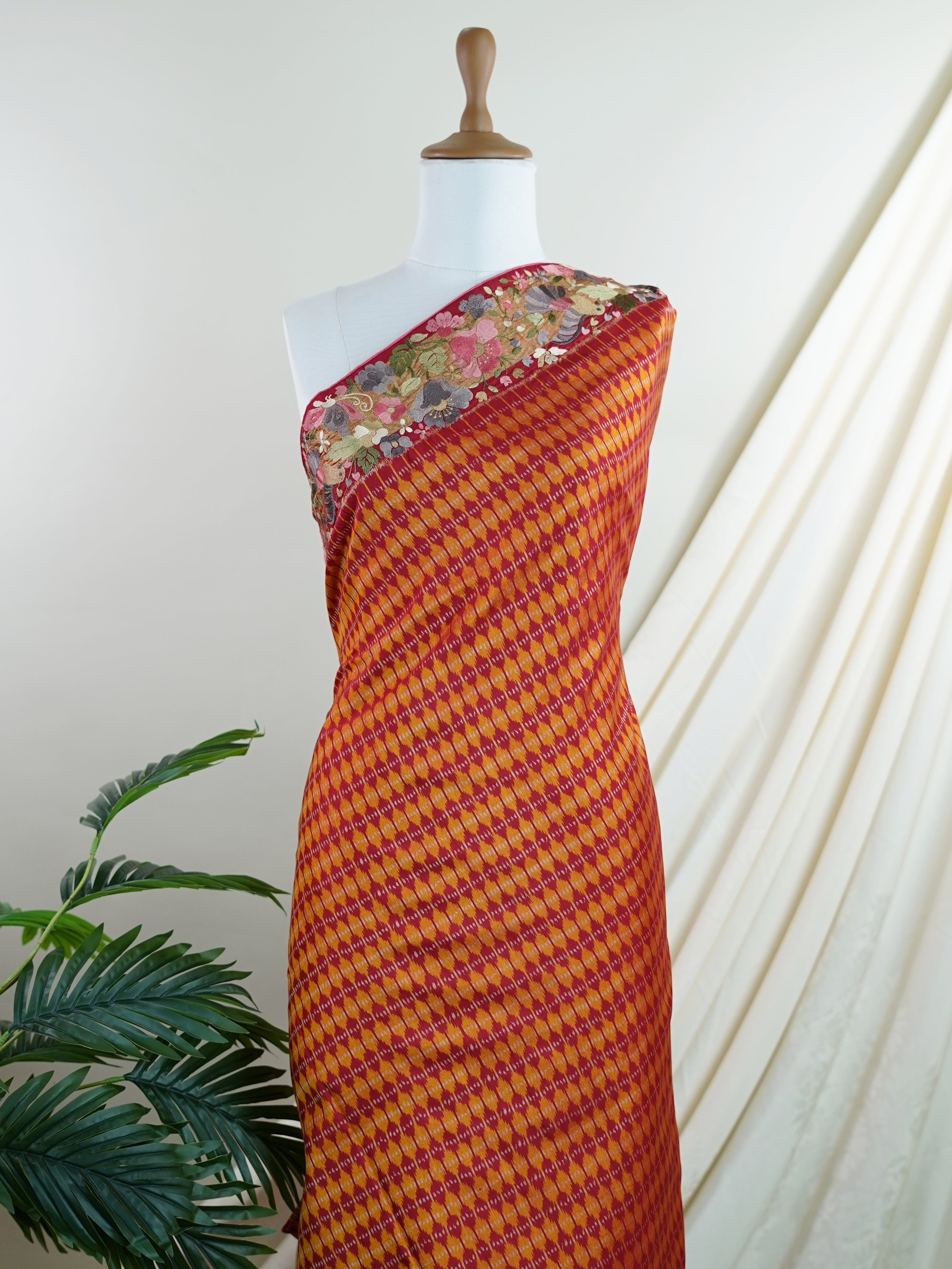 Gadwal Silk 100% Pure Silk - Manoranjitham Weaves - Handloom Store