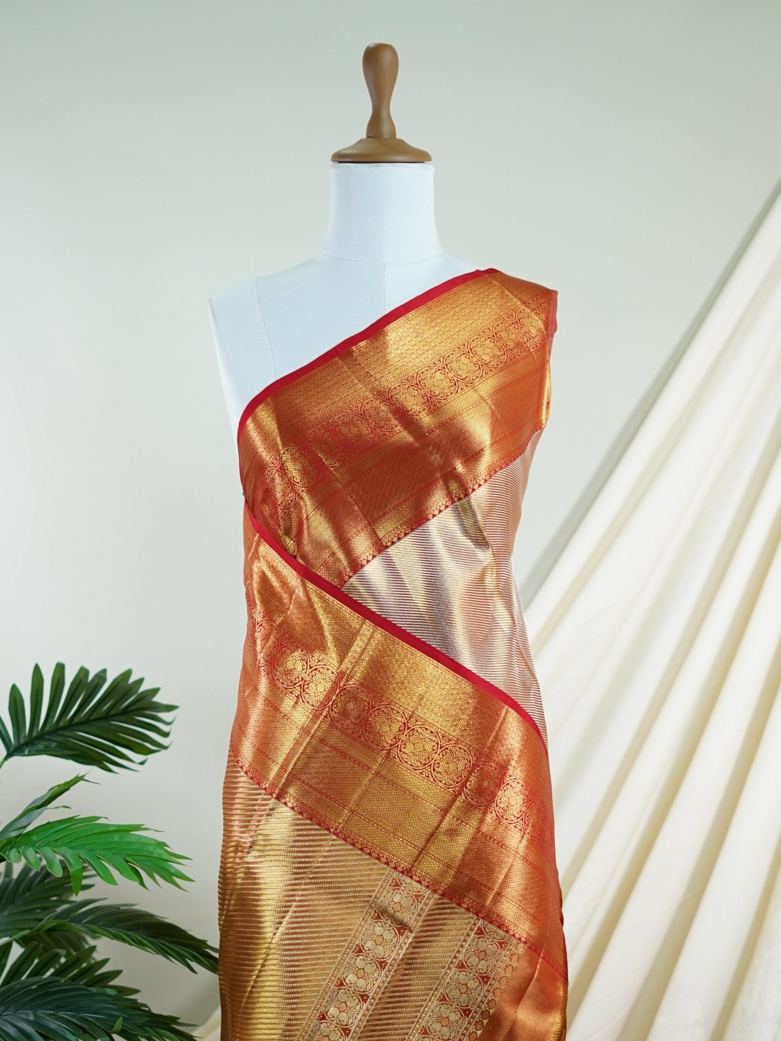 Kanchipuram Silk Gold tissue 100% Pure Silk - Manoranjitham Weaves - Handloom Store