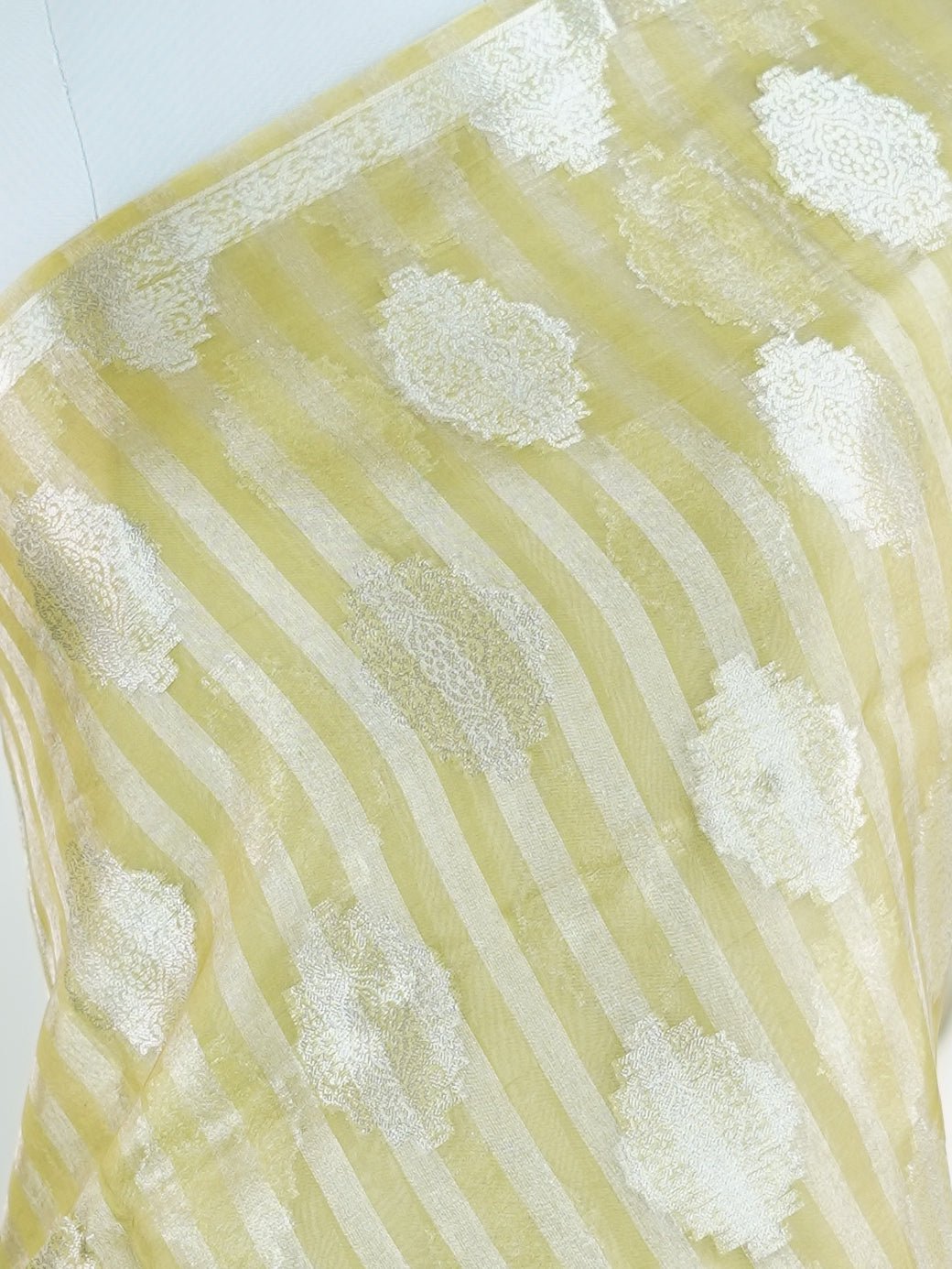 tissue Green 100% Pure Tissue - Manoranjitham Weaves - Handloom Store