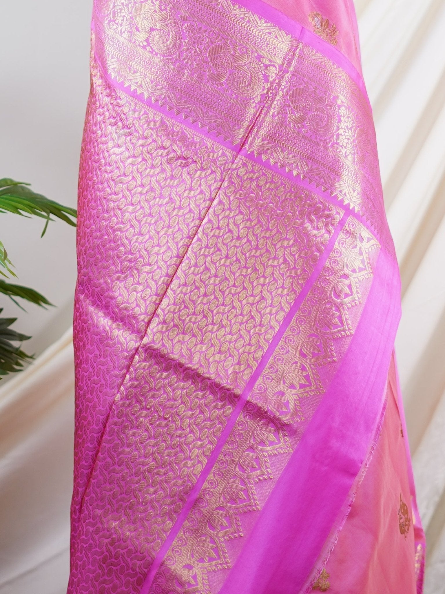 Venkatagiri Silk Baby Pink 100% Pure Silk - Manoranjitham Weaves - Handloom Store