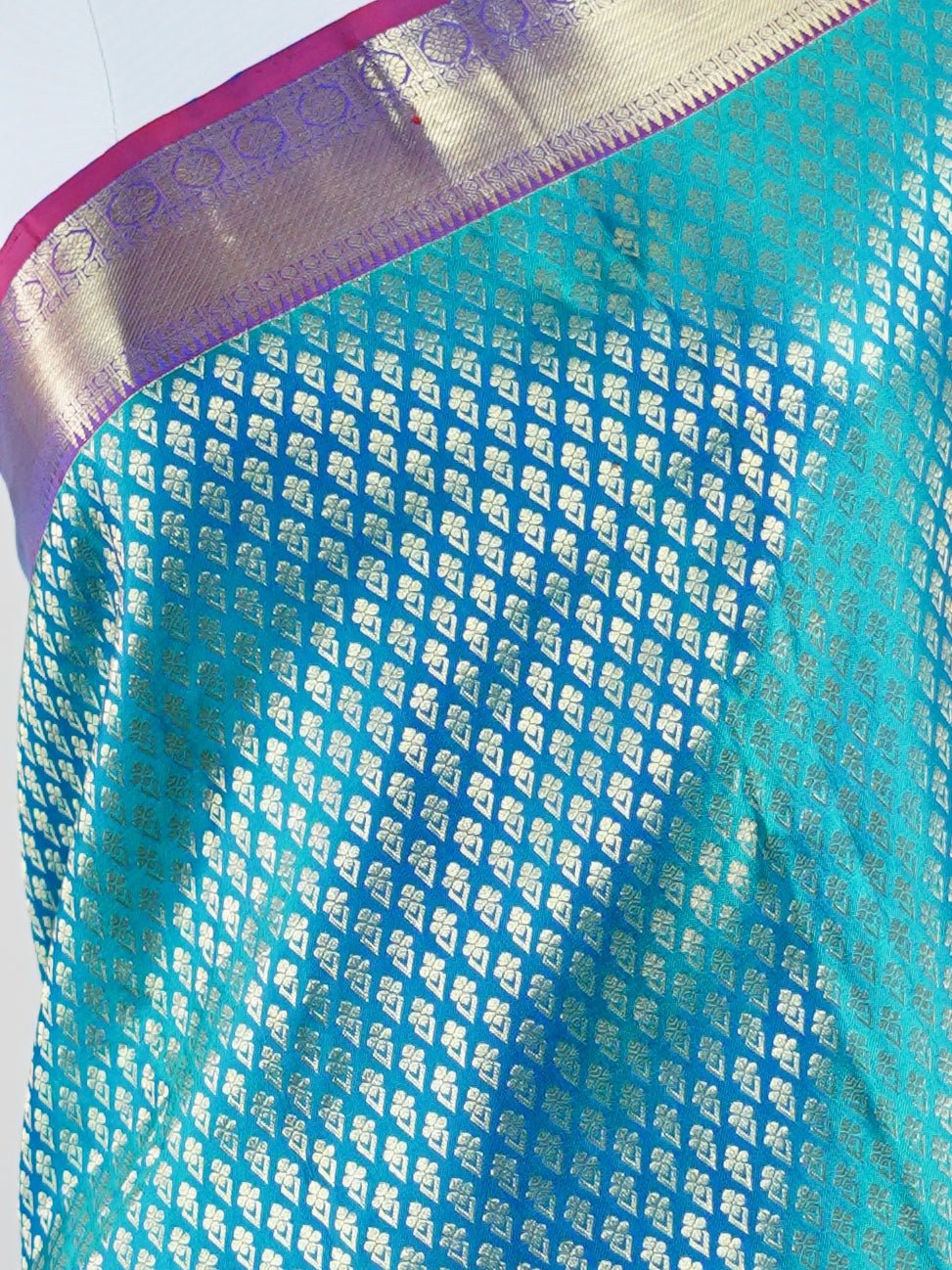 Kanchipuram Silk Turquoise 100% Pure Silk - Manoranjitham Weaves - Handloom Store